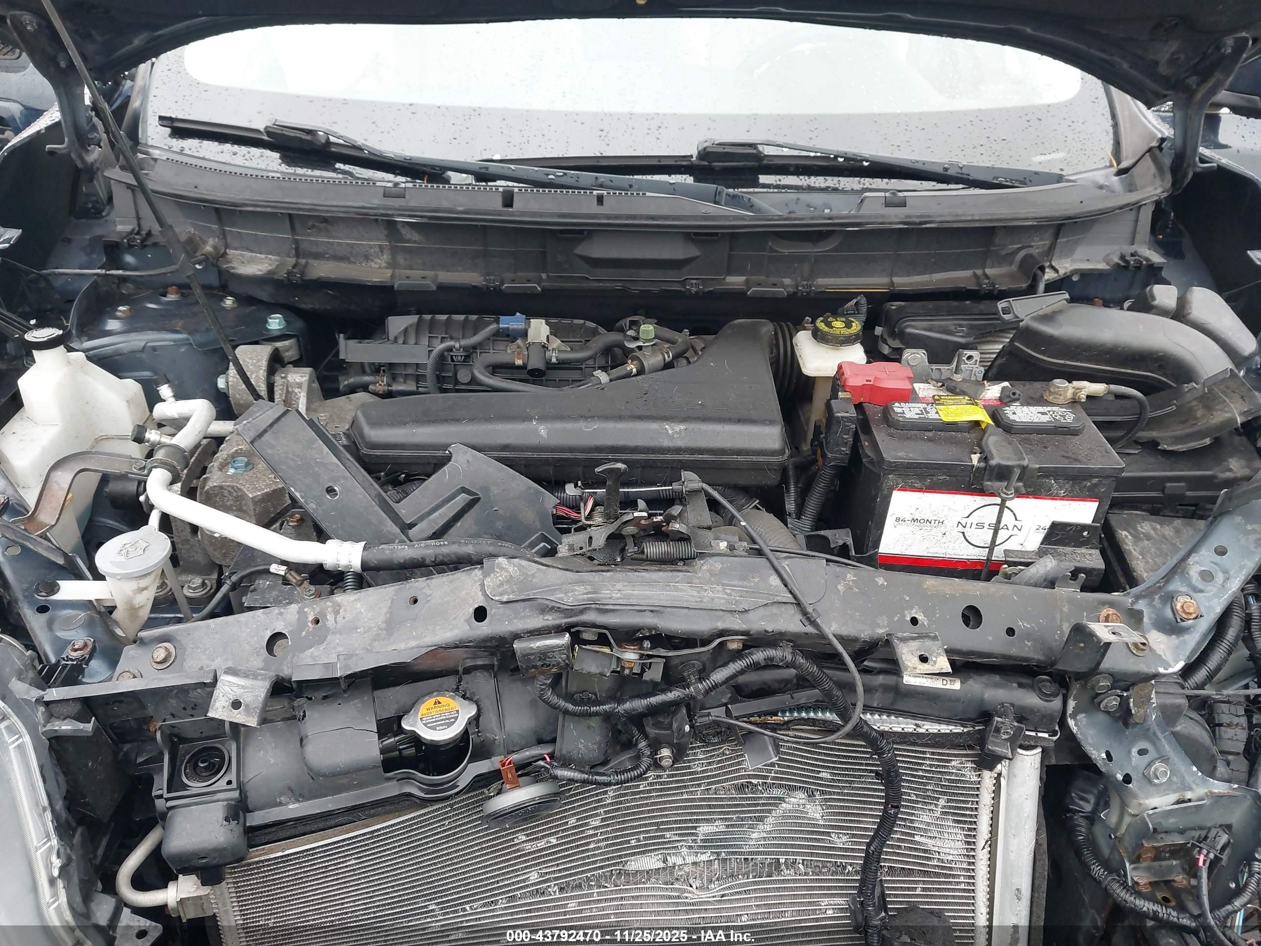 NISSAN ROGUE image 10