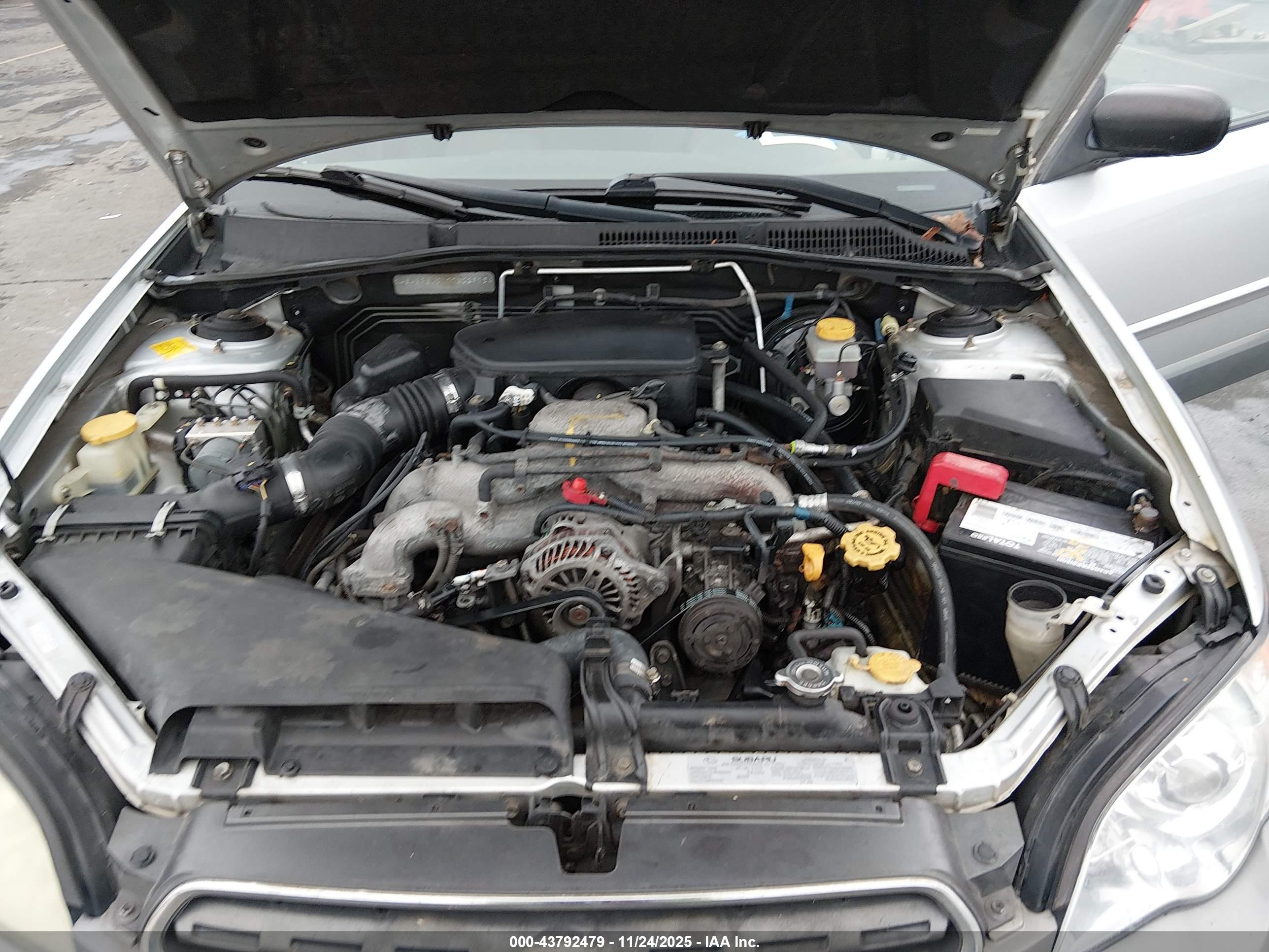 SUBARU OUTBACK image 10