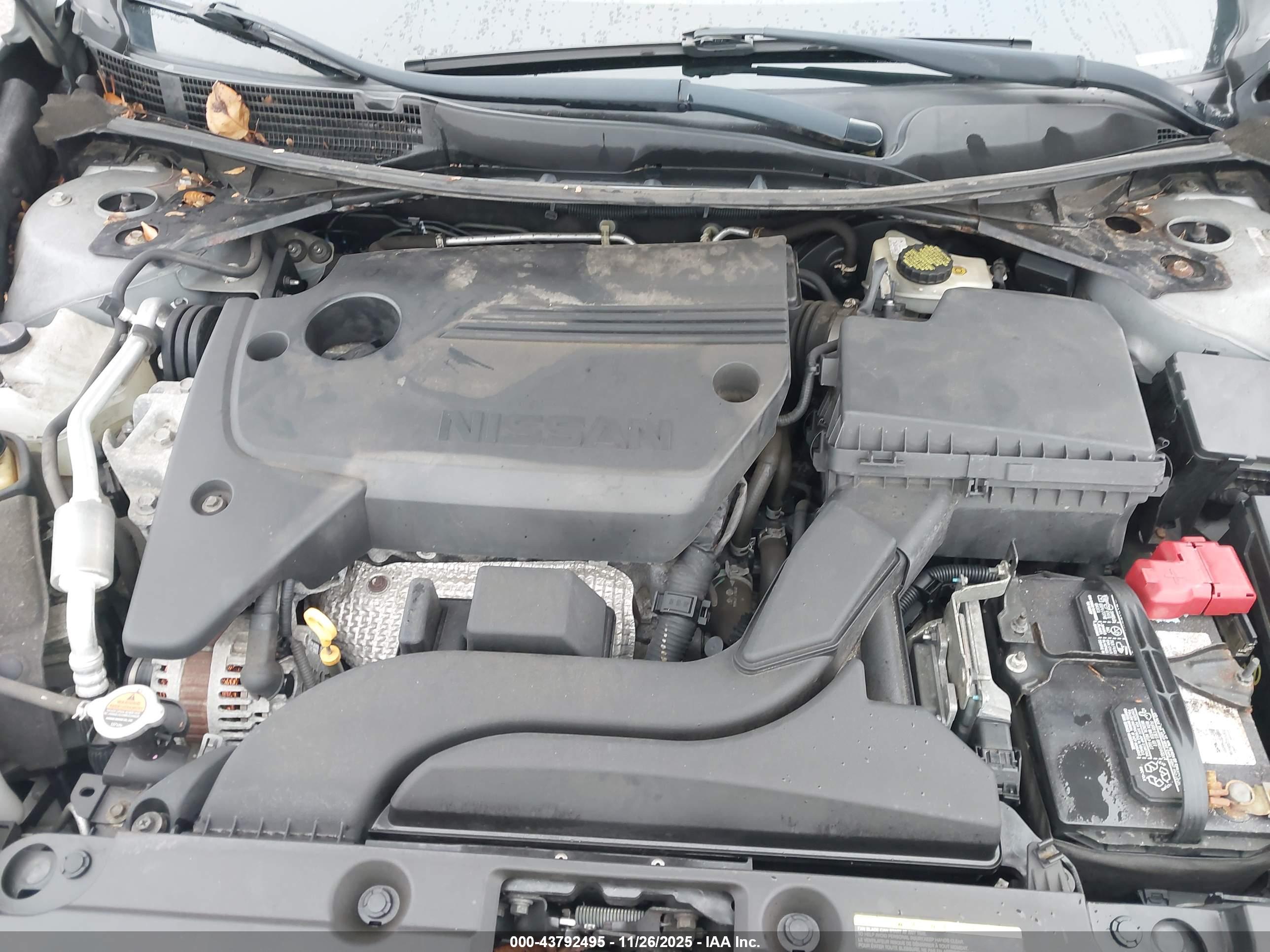 NISSAN ALTIMA image 10