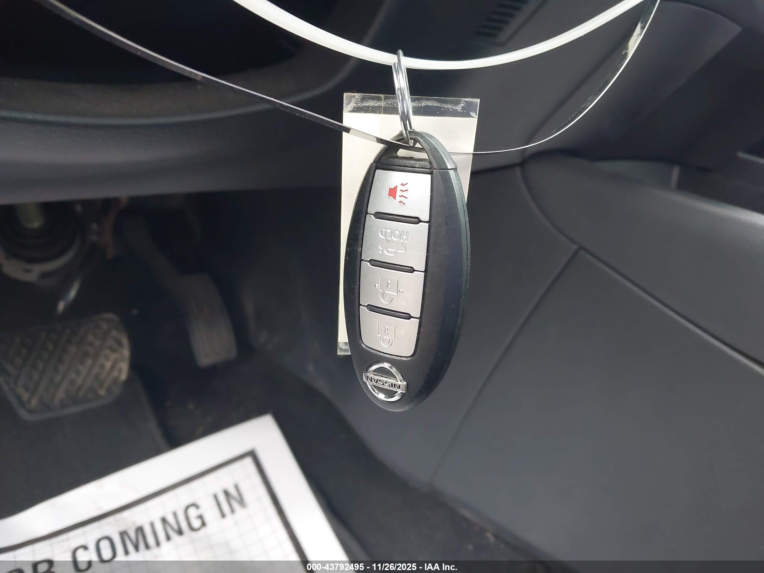 NISSAN ALTIMA image 11