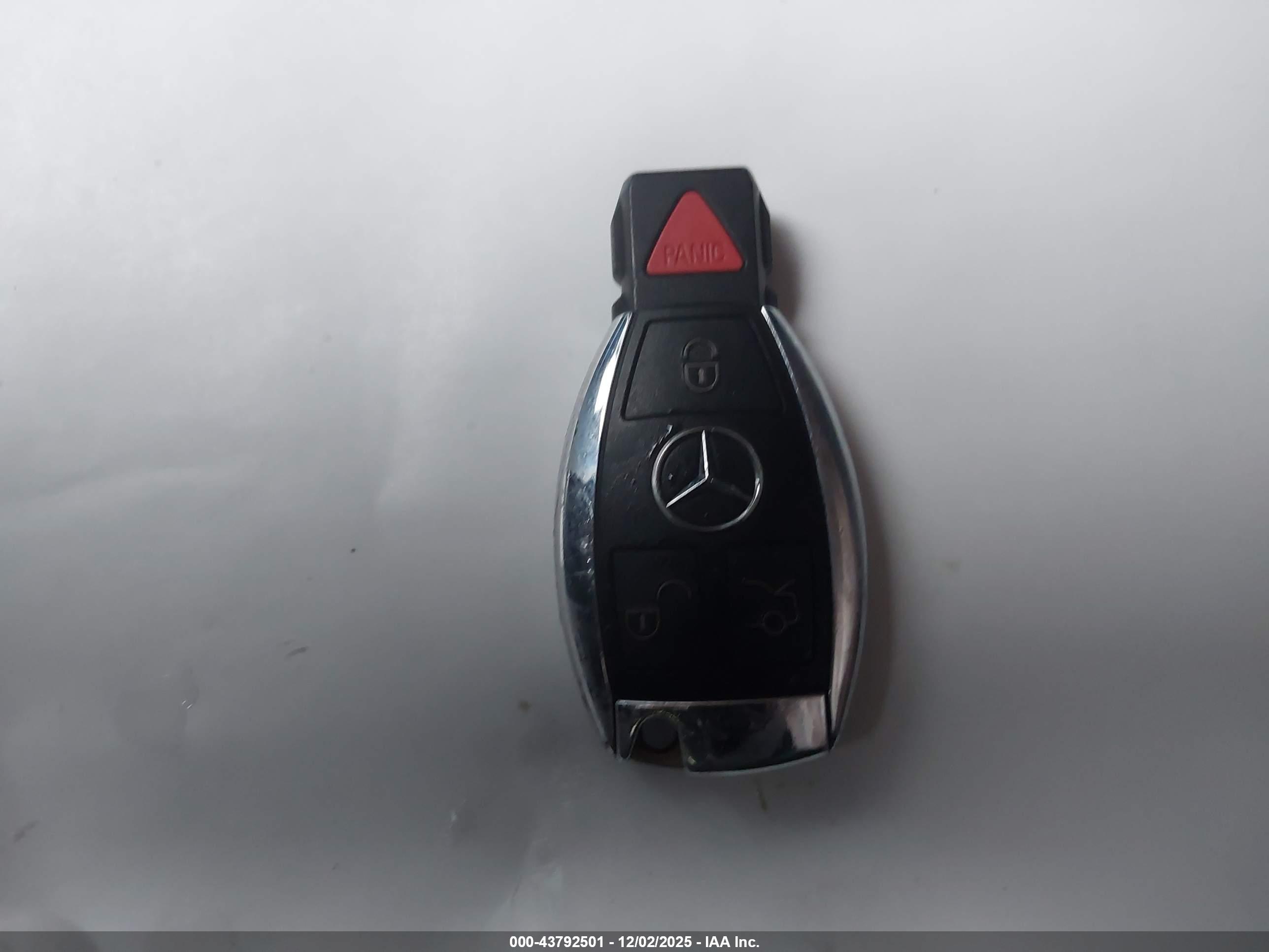 MERCEDES-BENZ C image 11