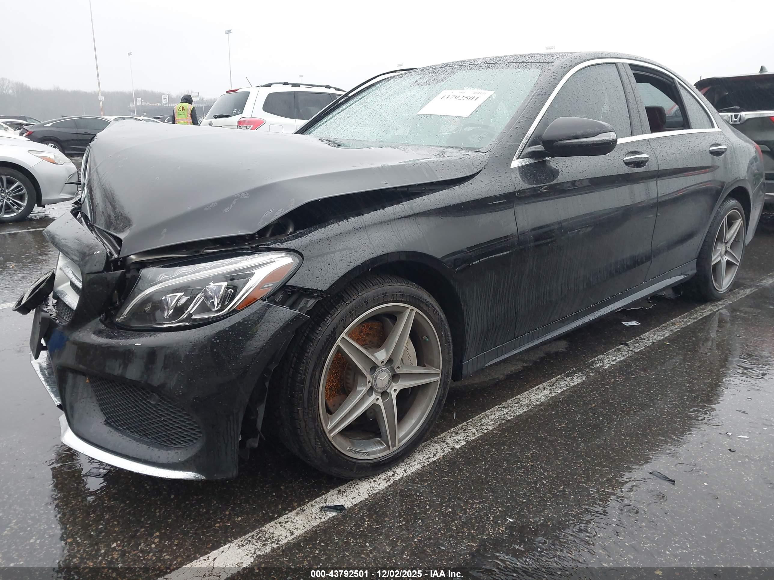 MERCEDES-BENZ C image 2