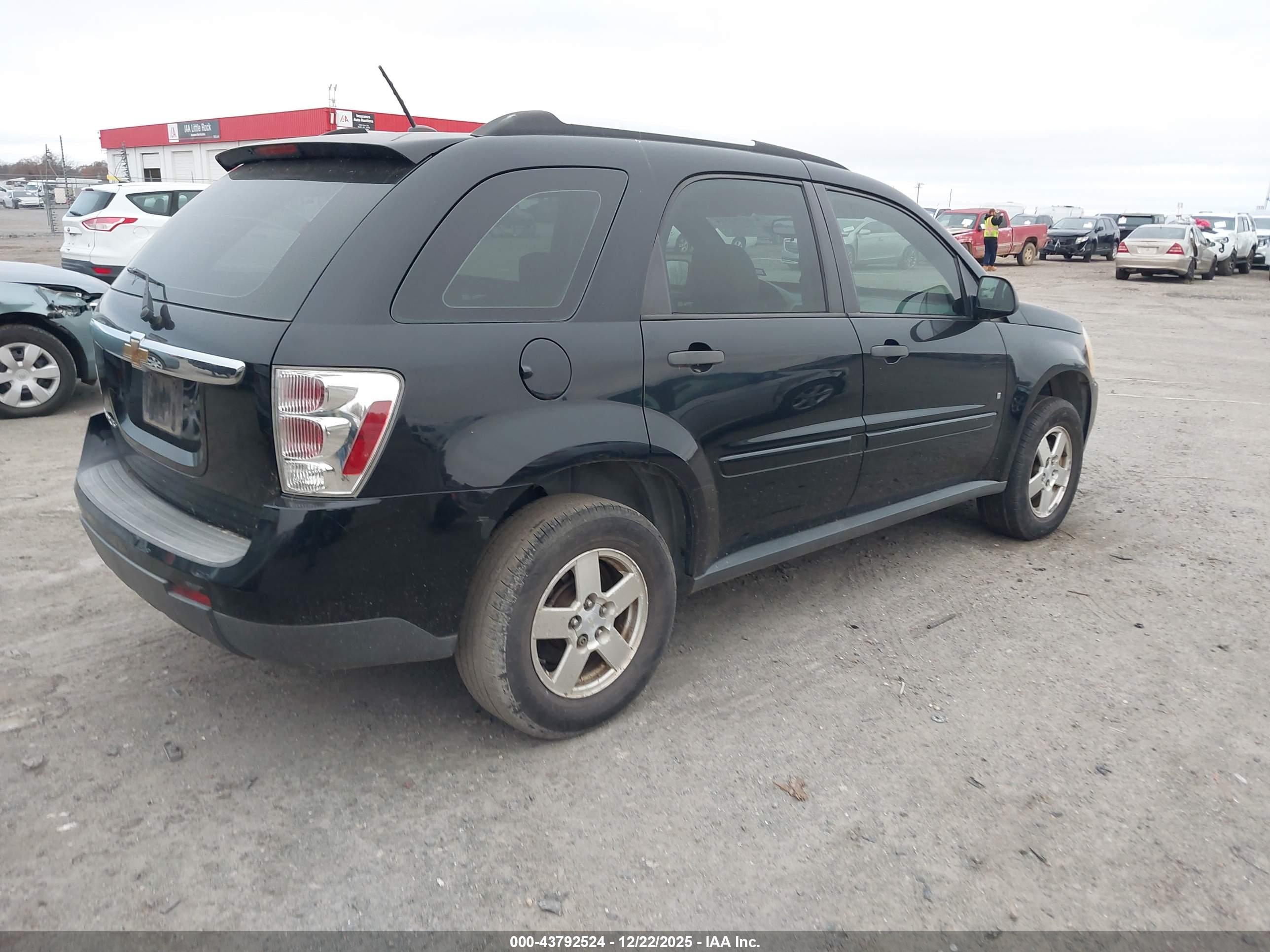 CHEVROLET EQUINOX image 4