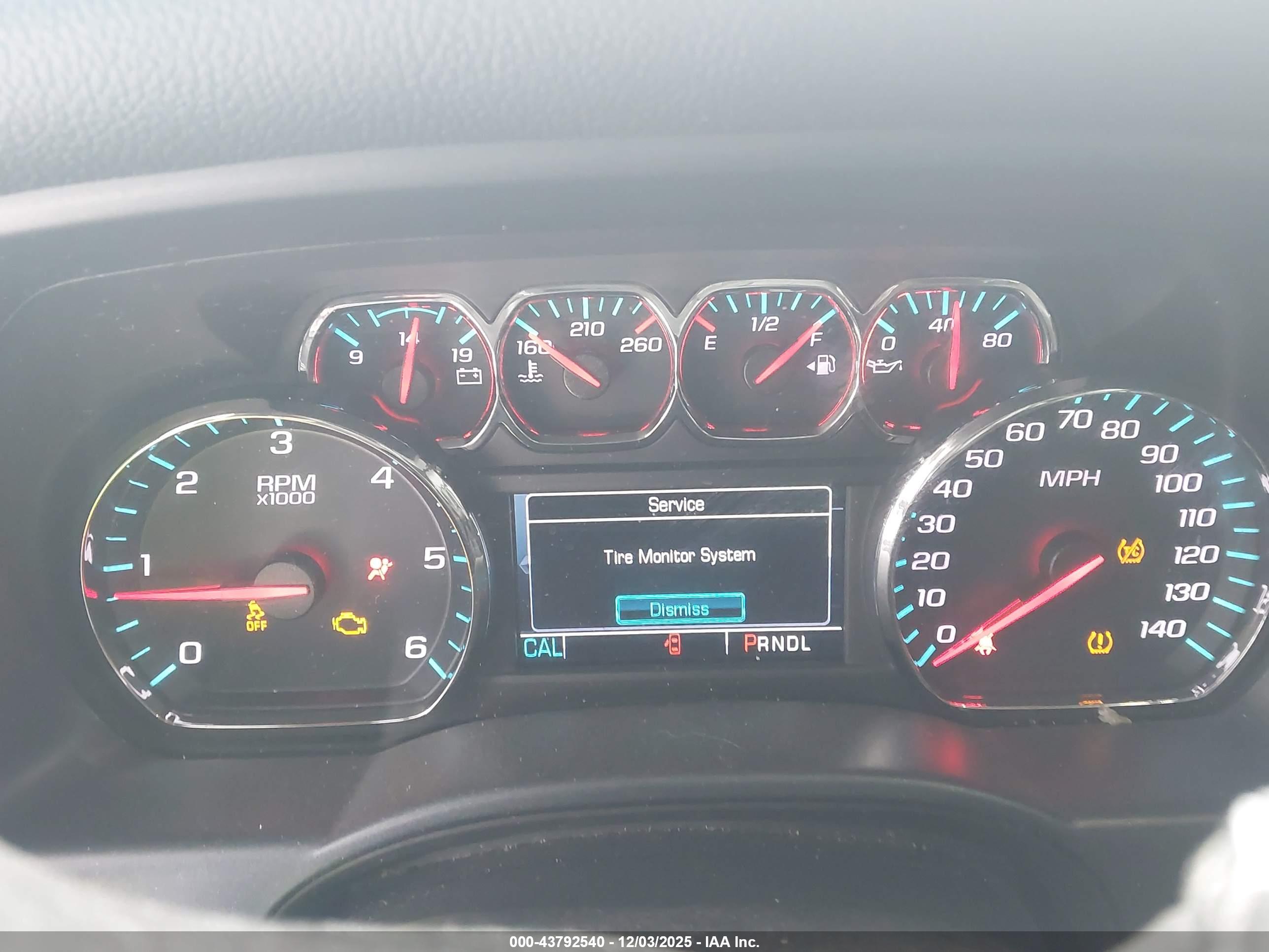 CHEVROLET SILVERADO image 7