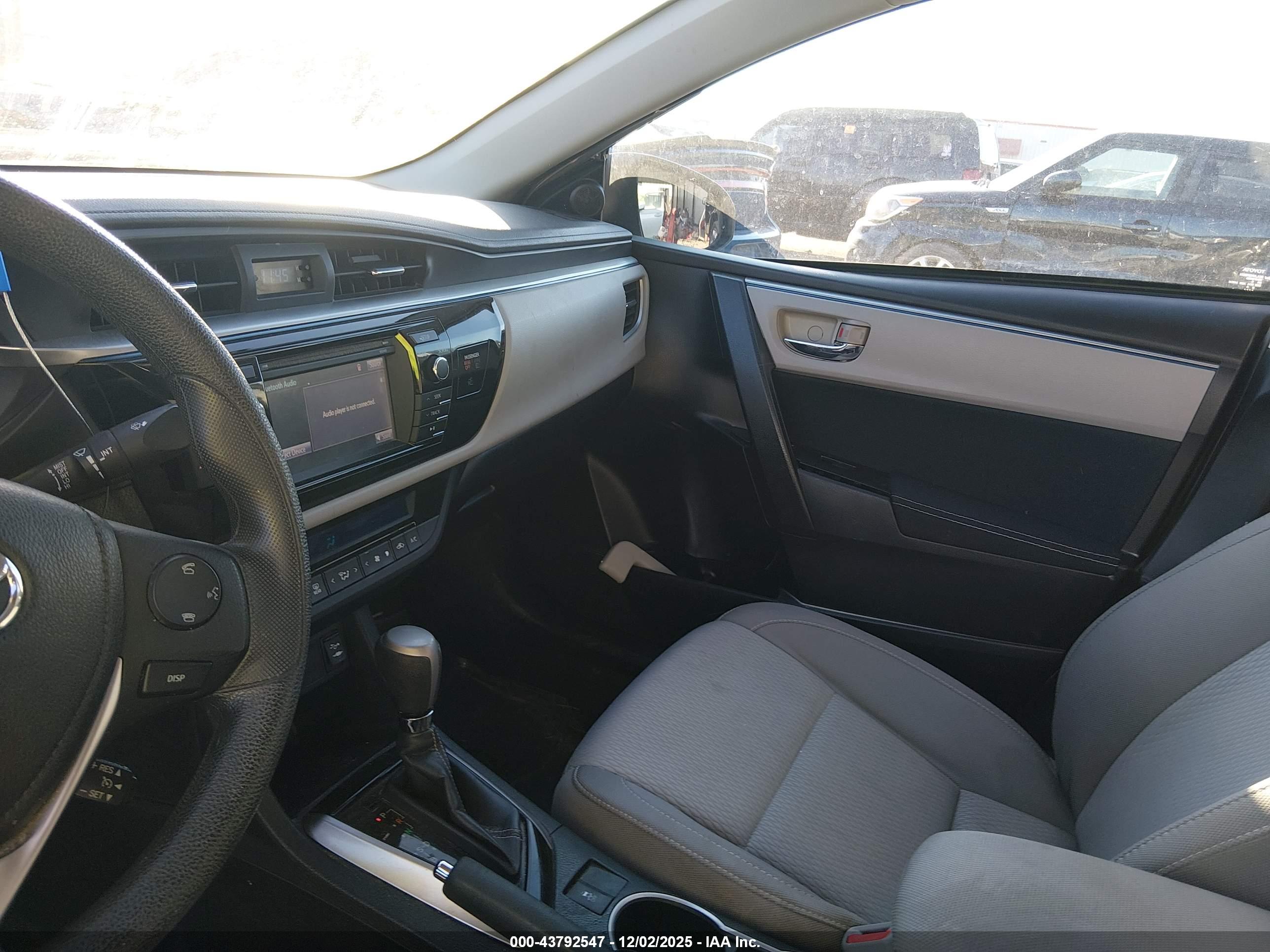 TOYOTA COROLLA image 5
