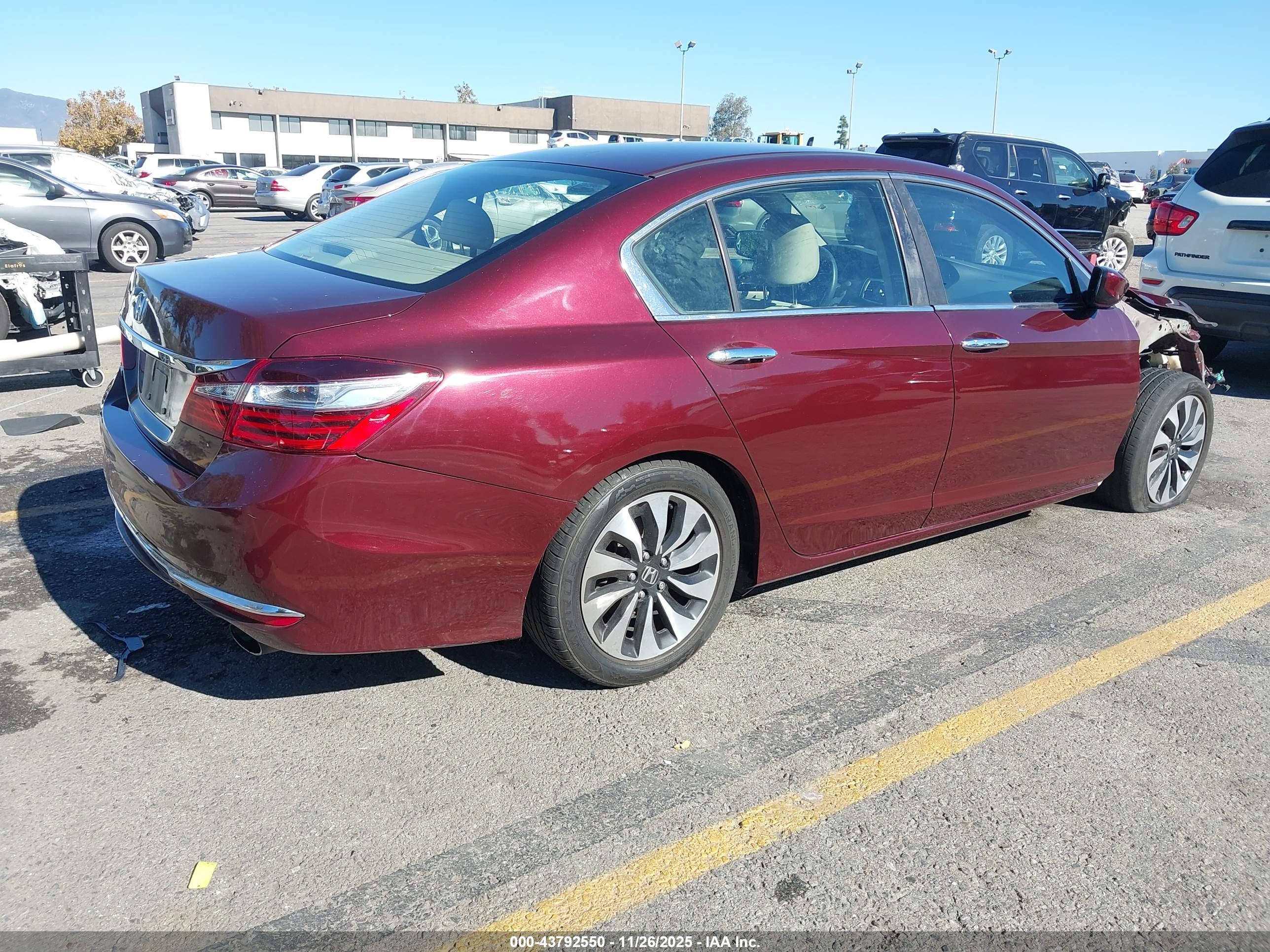HONDA ACCORD image 4