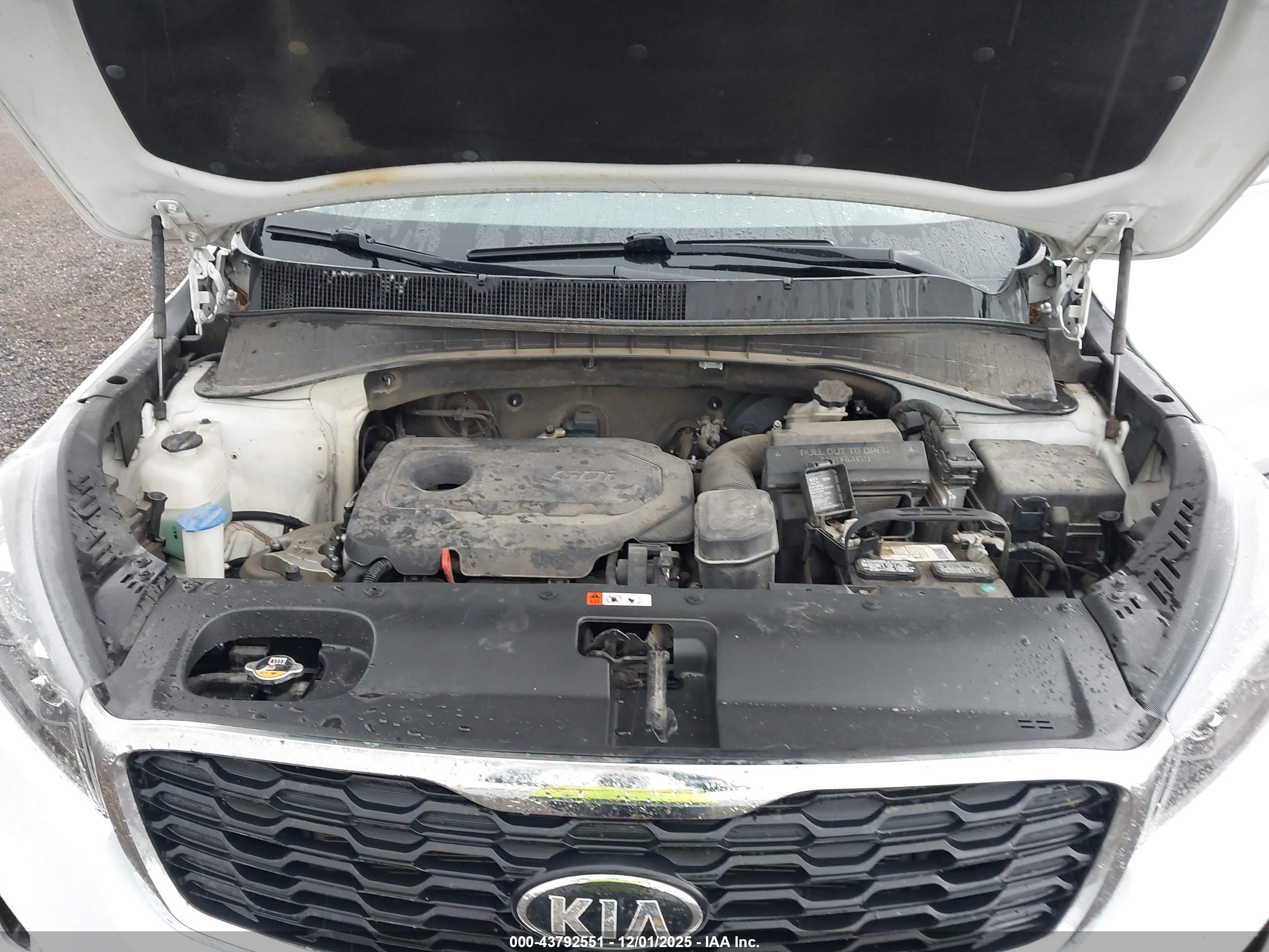 KIA SORENTO image 10