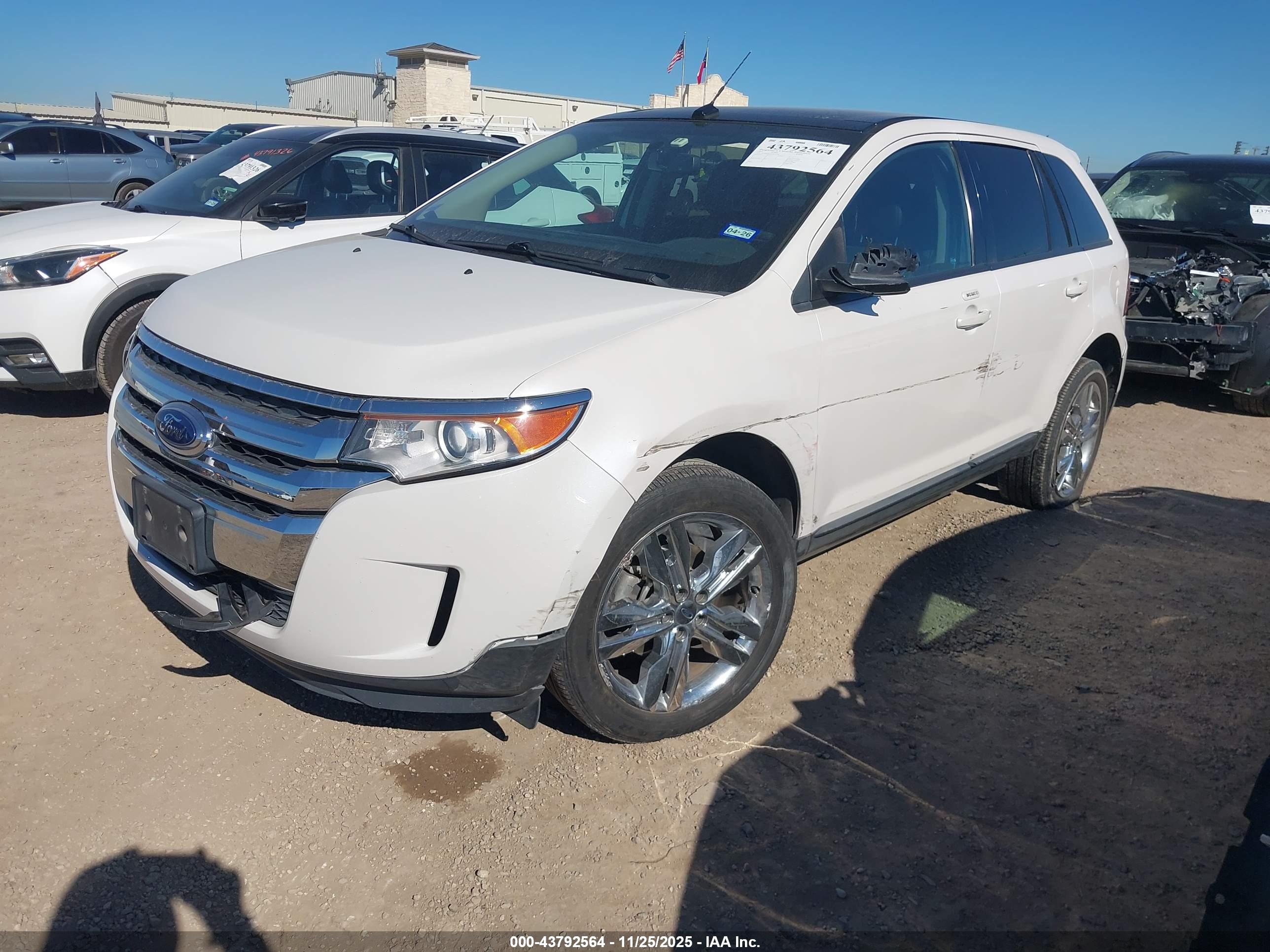 FORD EDGE image 2