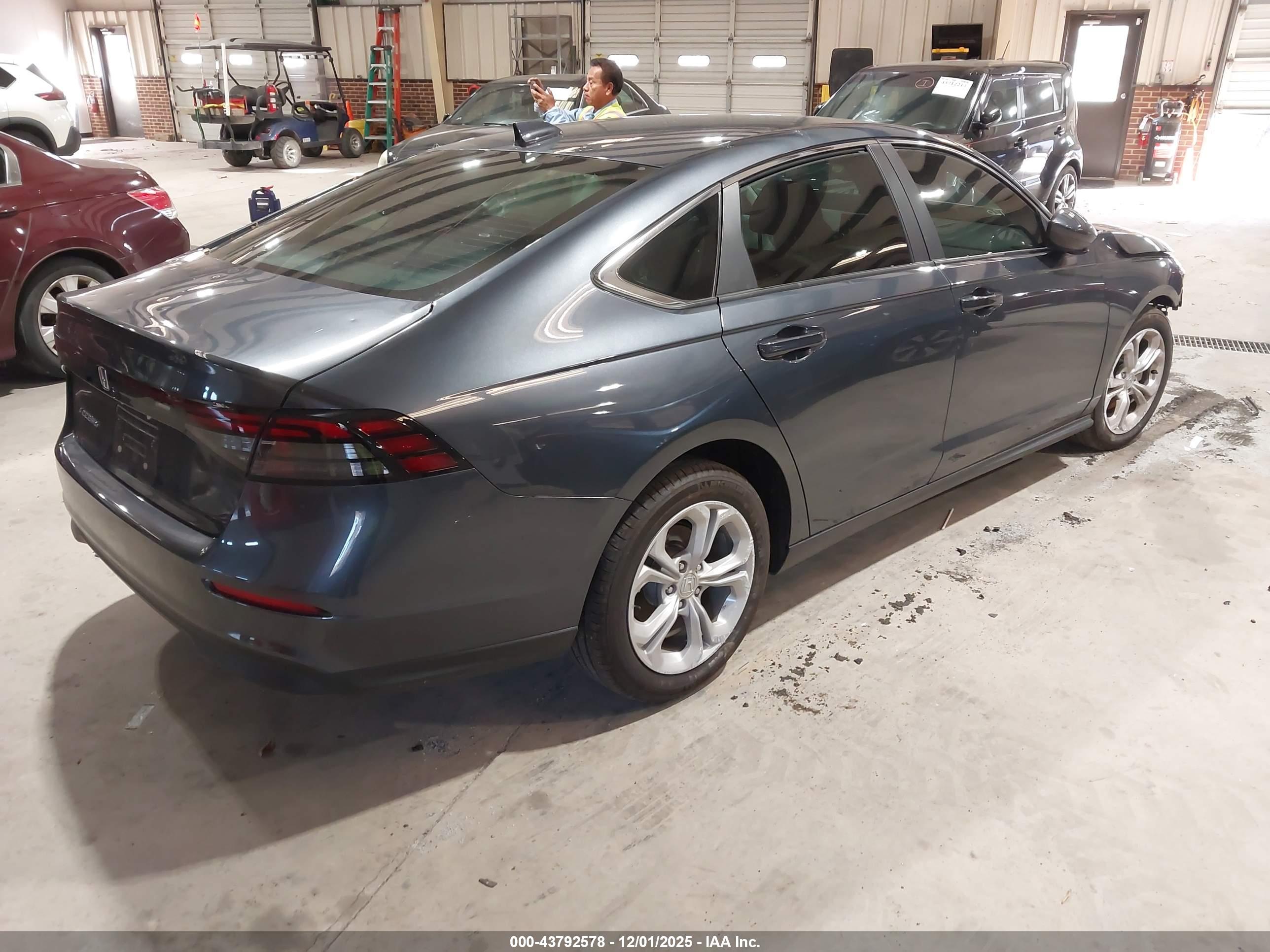 HONDA ACCORD image 4