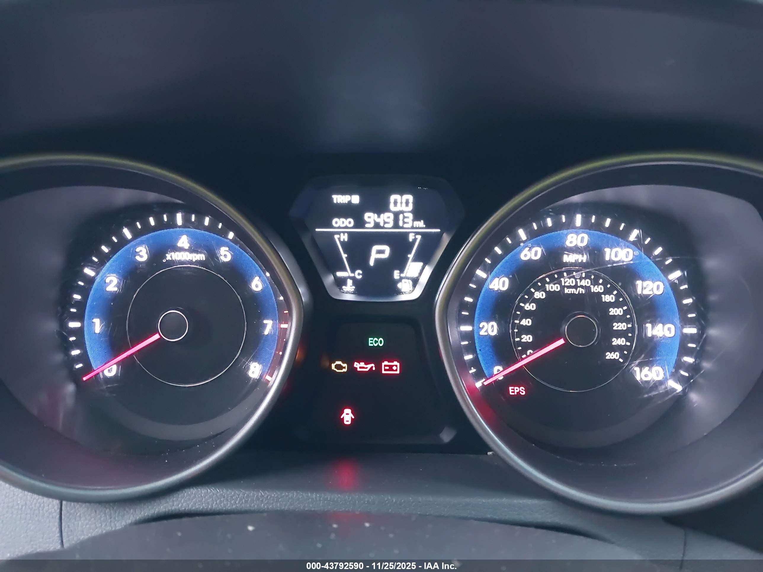 HYUNDAI ELANTRA image 7