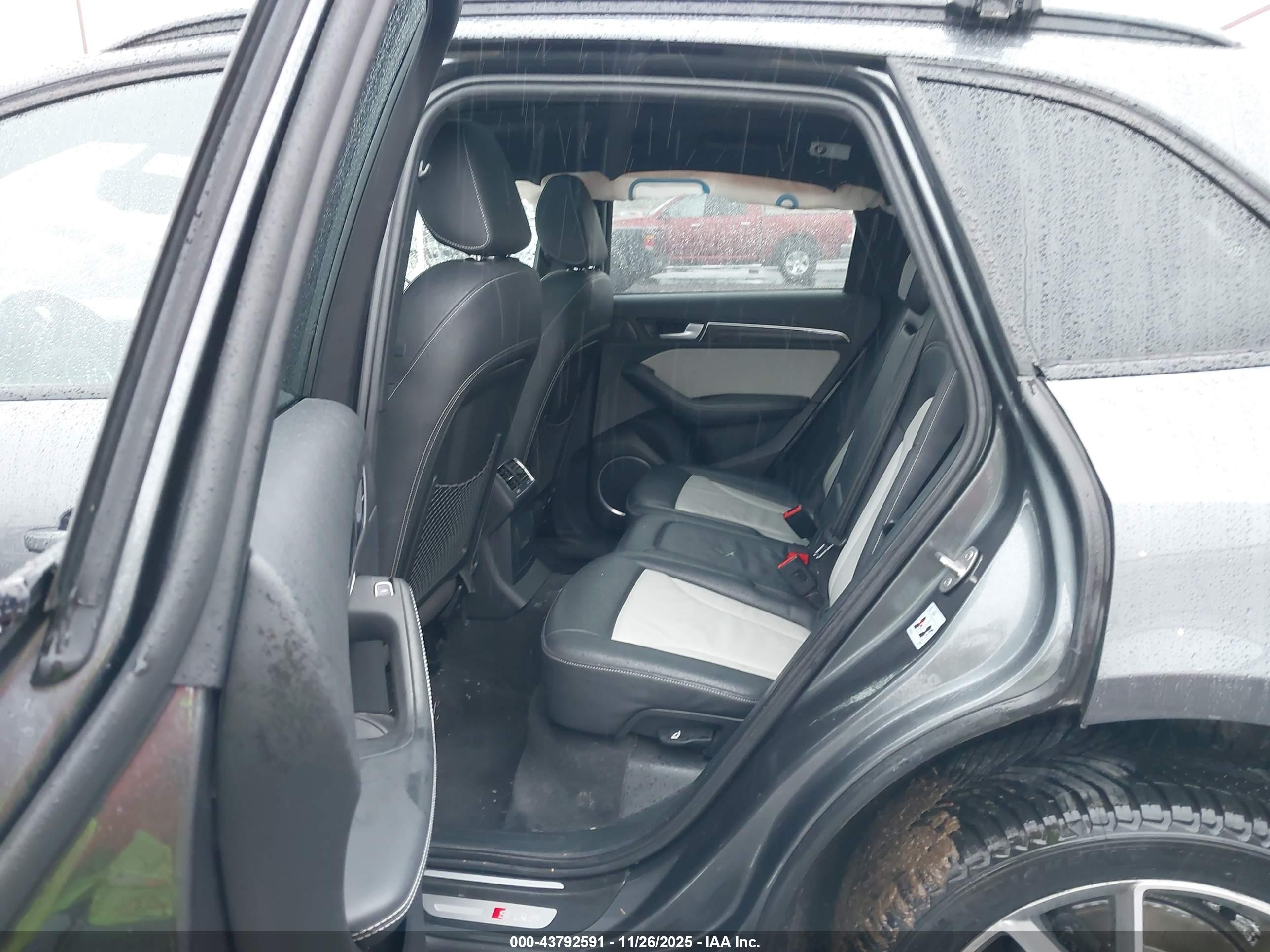AUDI SQ5 image 8