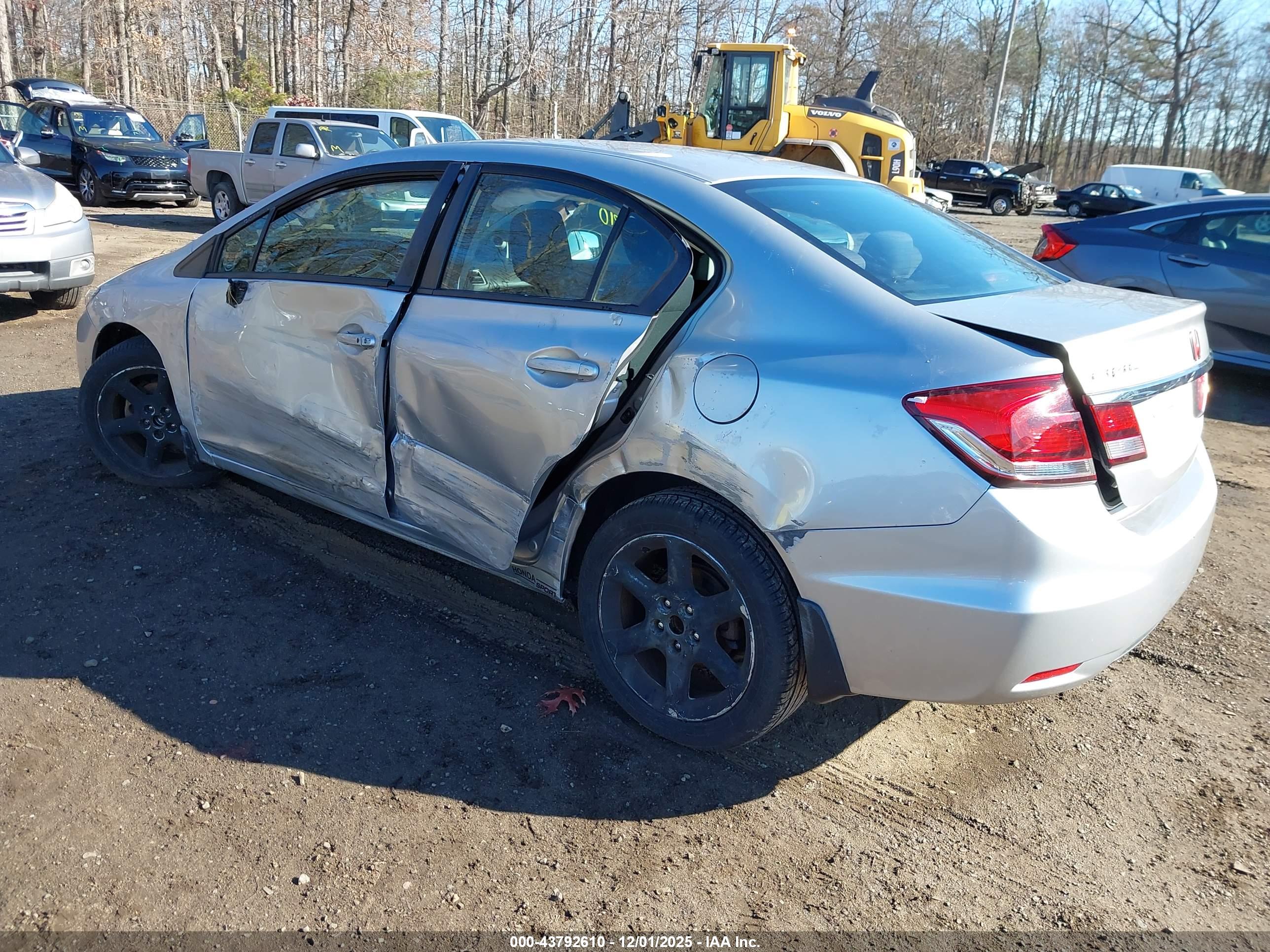 HONDA CIVIC image 3