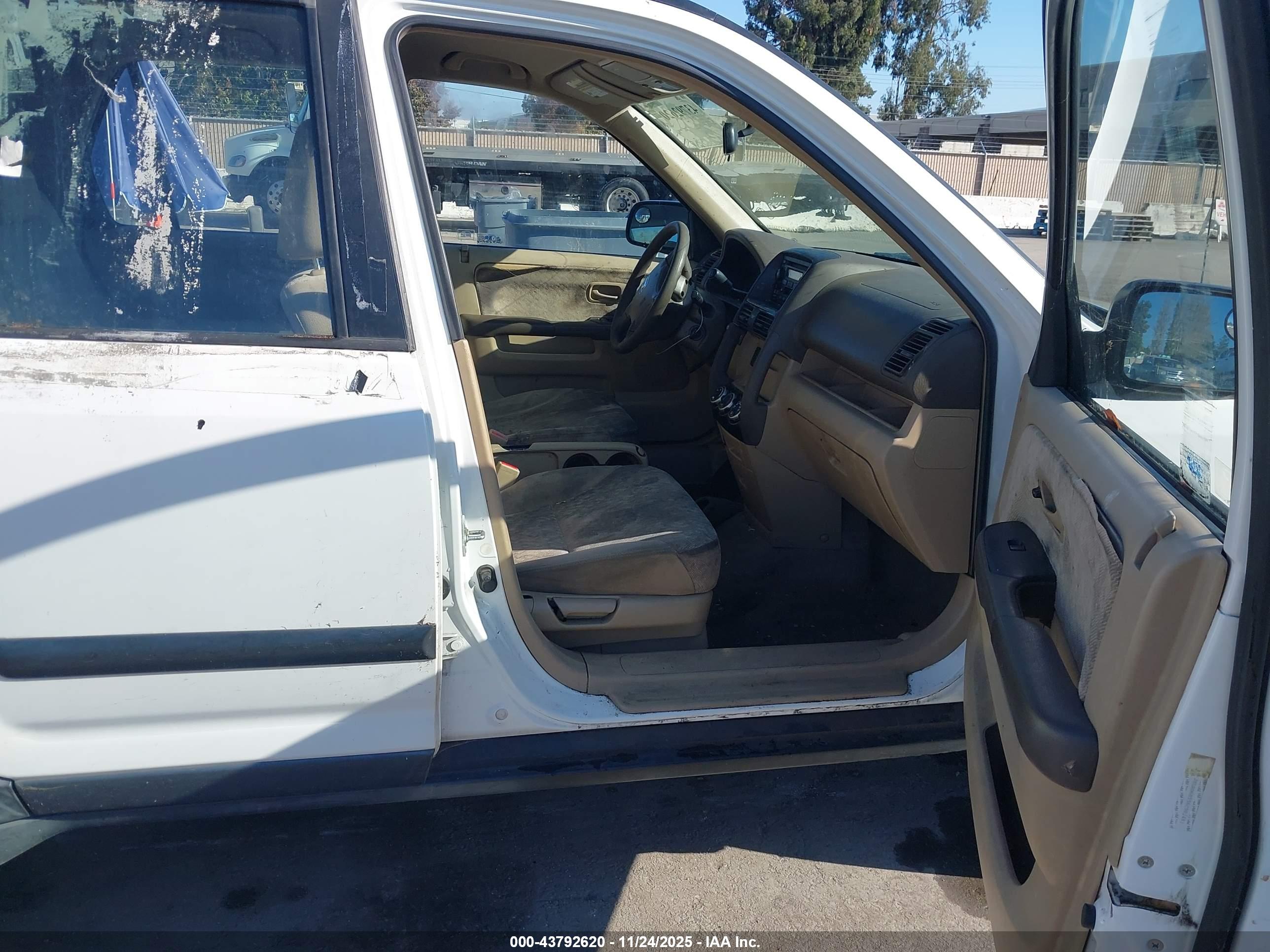 HONDA CR-V image 5