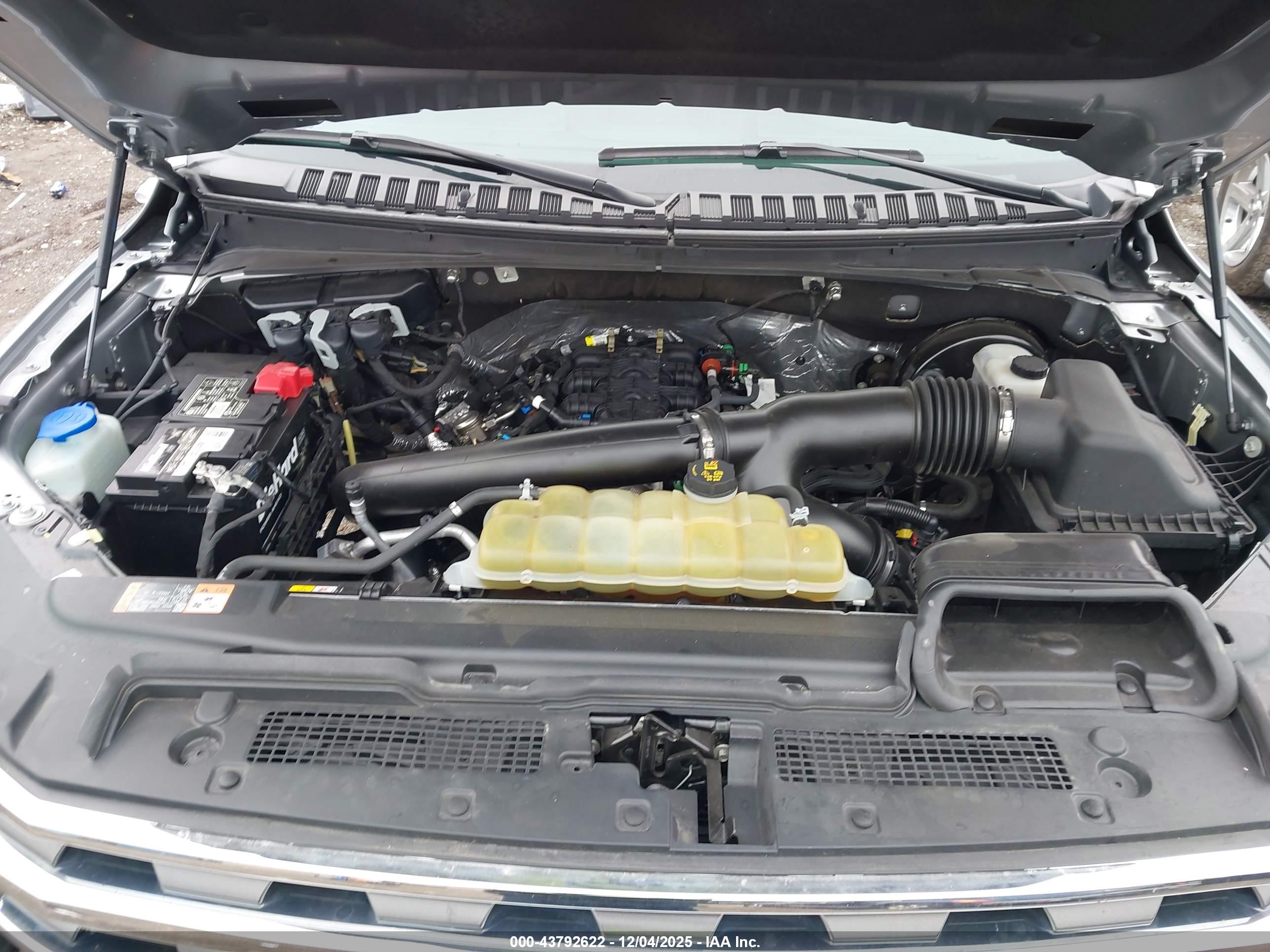 FORD EXPEDITION image 10