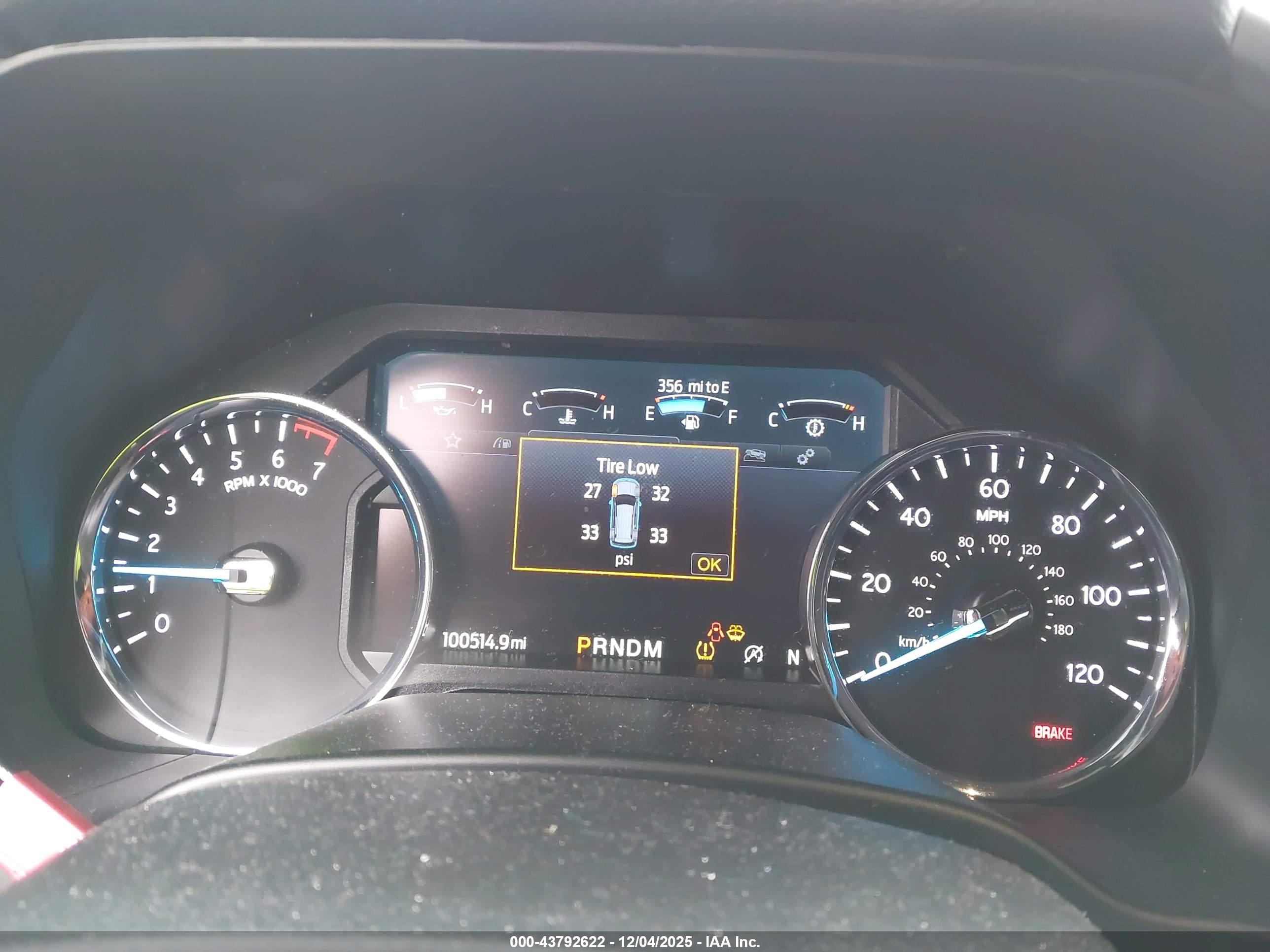FORD EXPEDITION image 7
