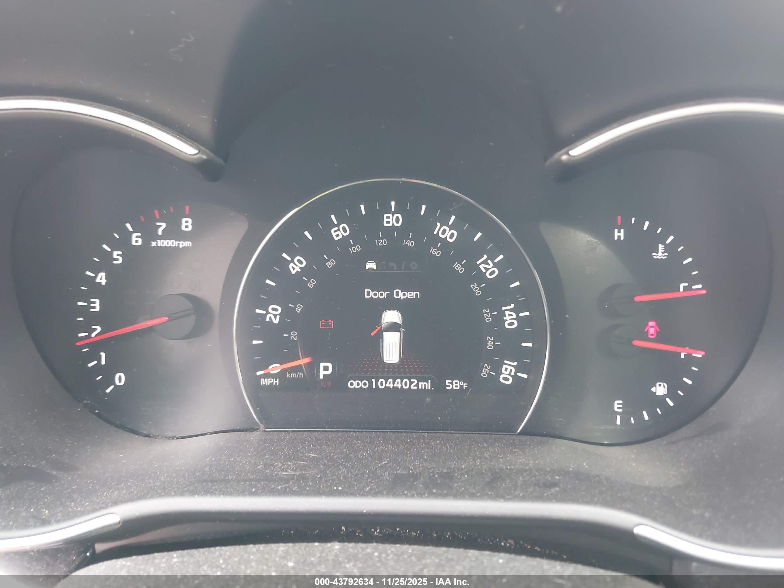 KIA SORENTO image 7