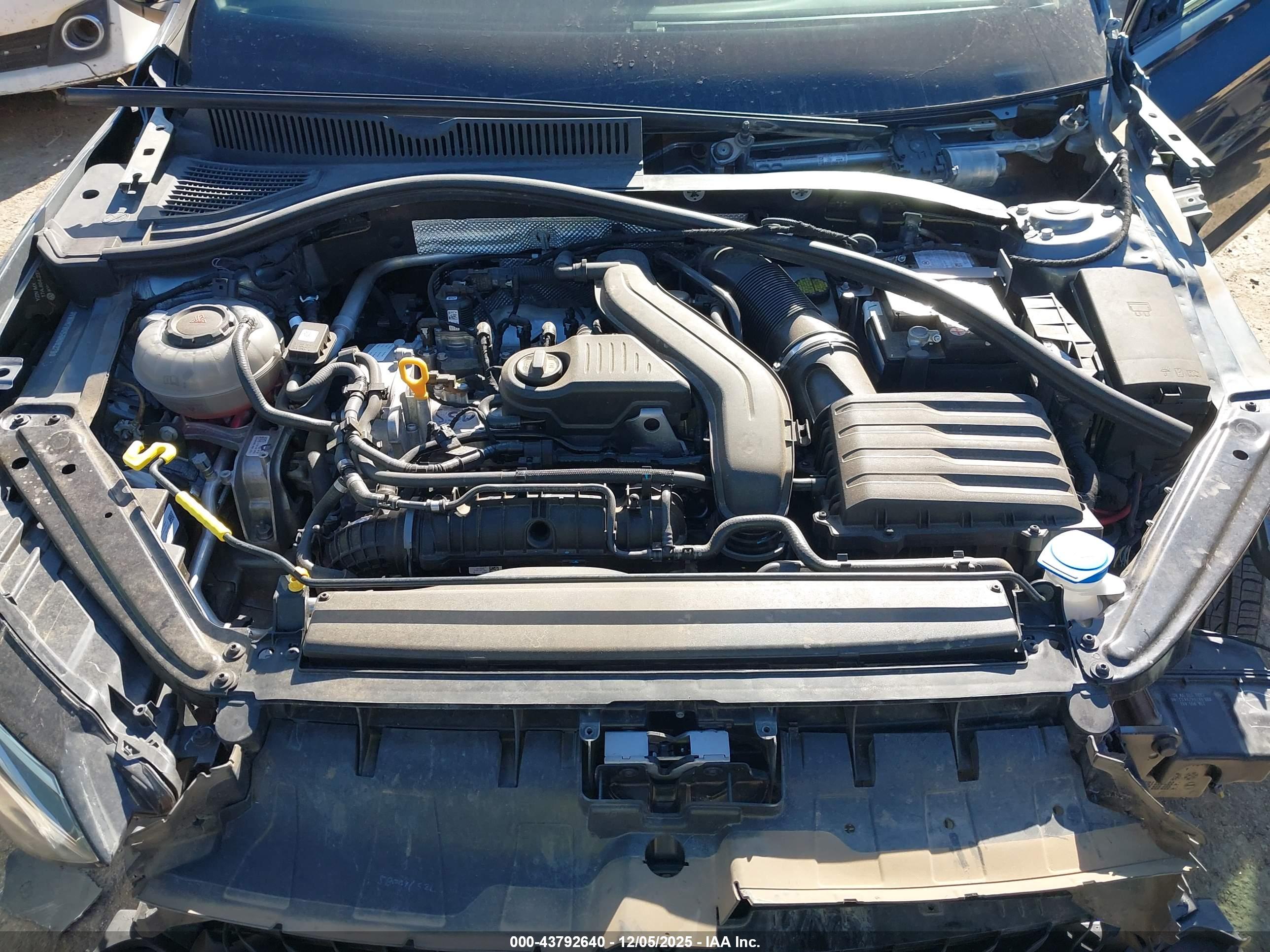 VOLKSWAGEN JETTA image 10