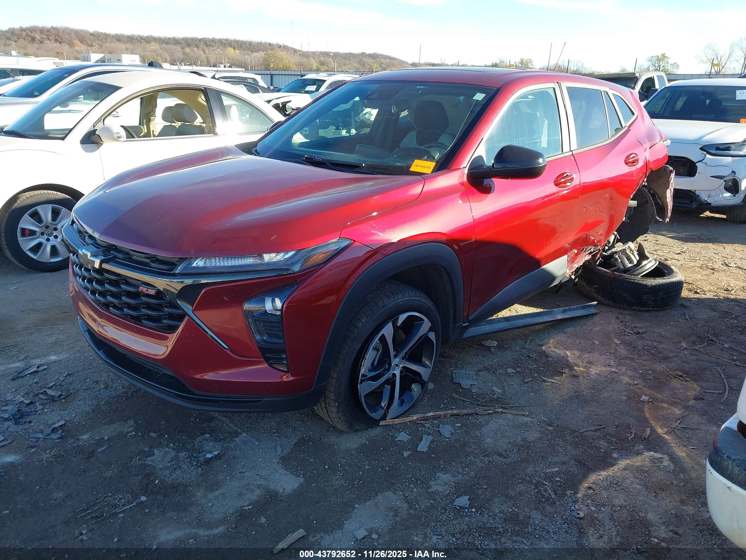CHEVROLET TRAX image 2