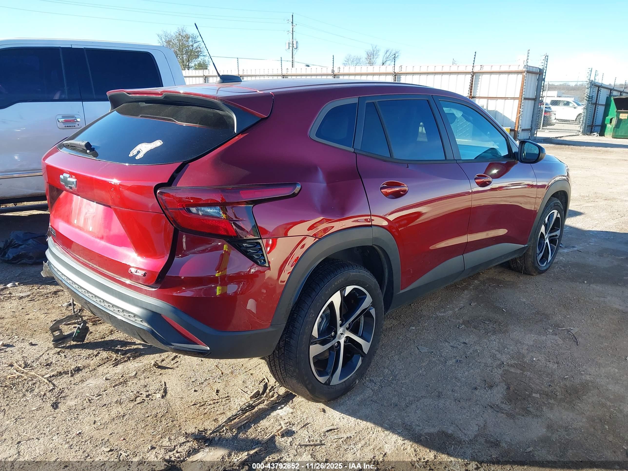CHEVROLET TRAX image 4