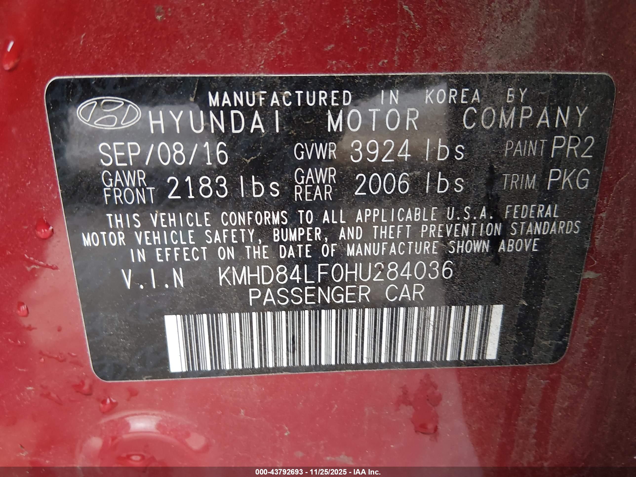 HYUNDAI ELANTRA image 9