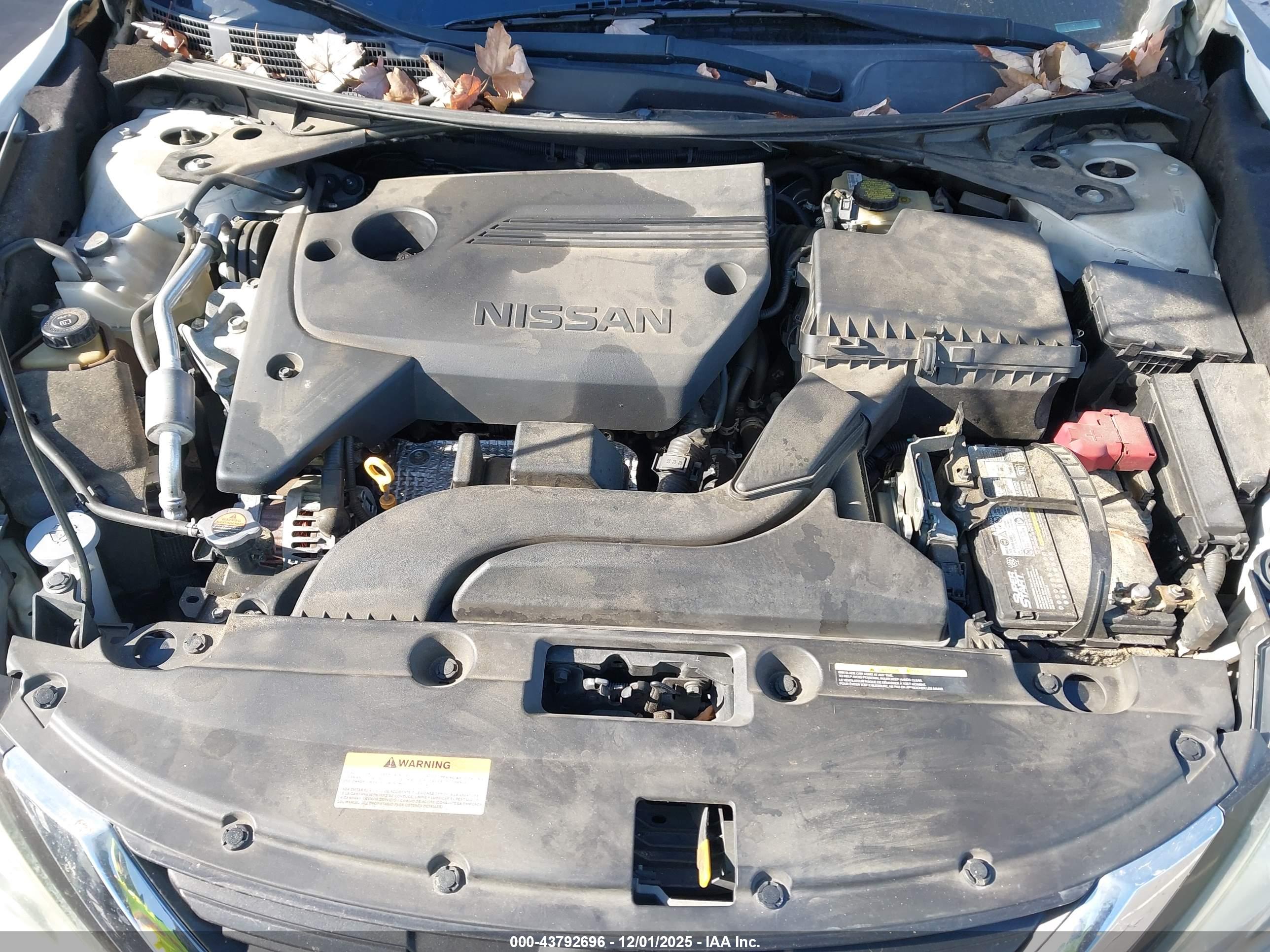 NISSAN ALTIMA image 10