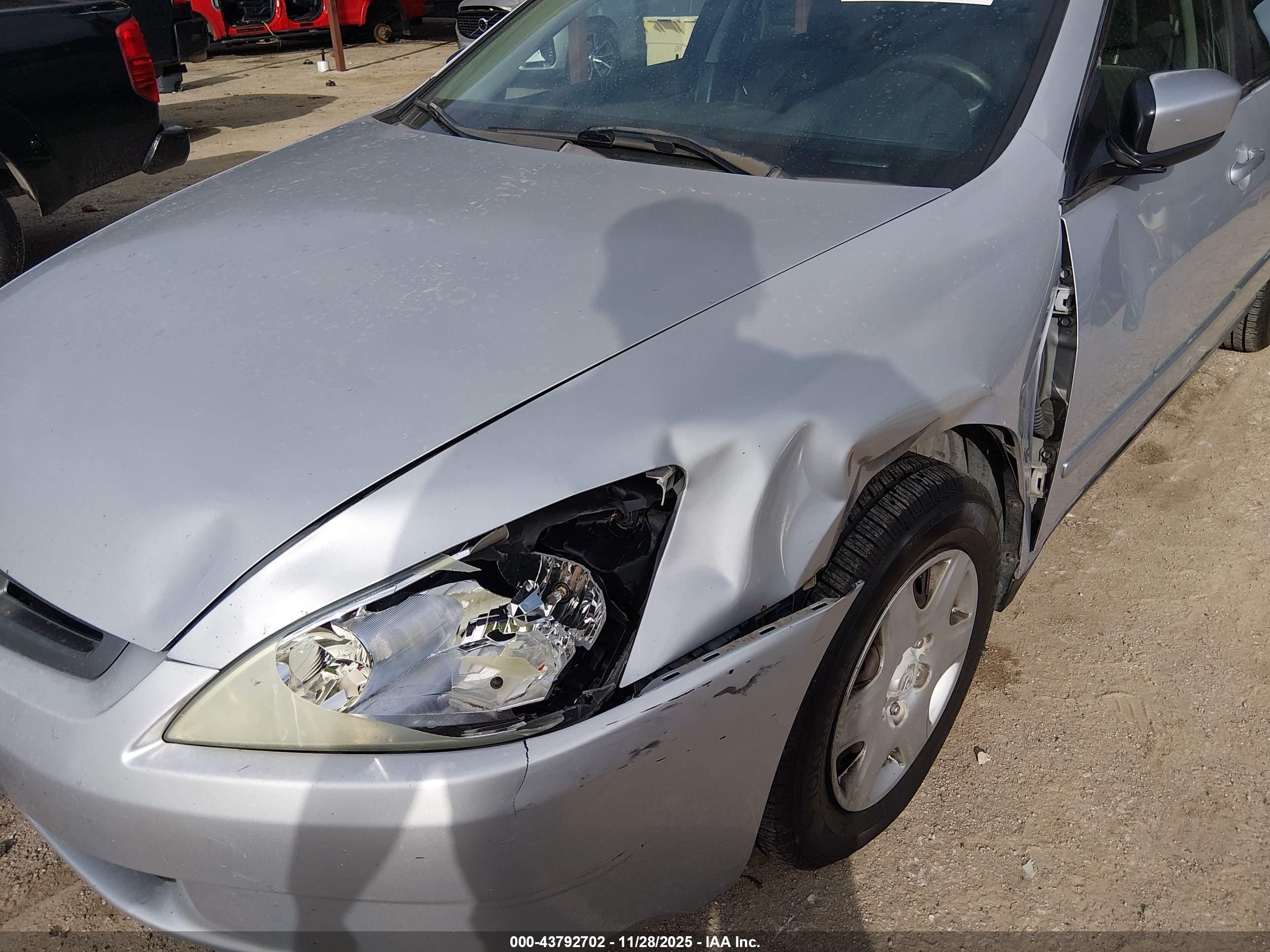 HONDA ACCORD image 6