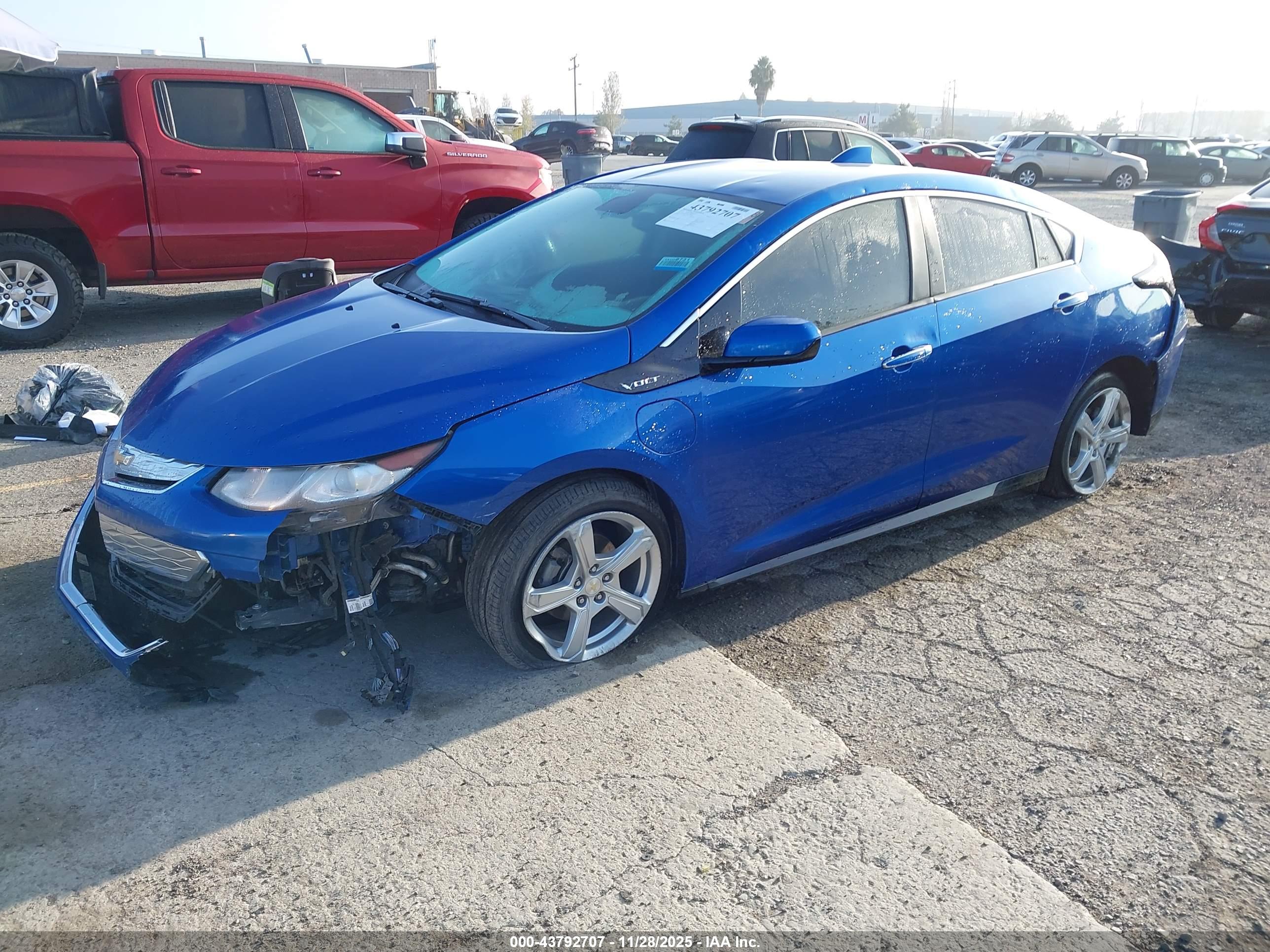 CHEVROLET VOLT image 2