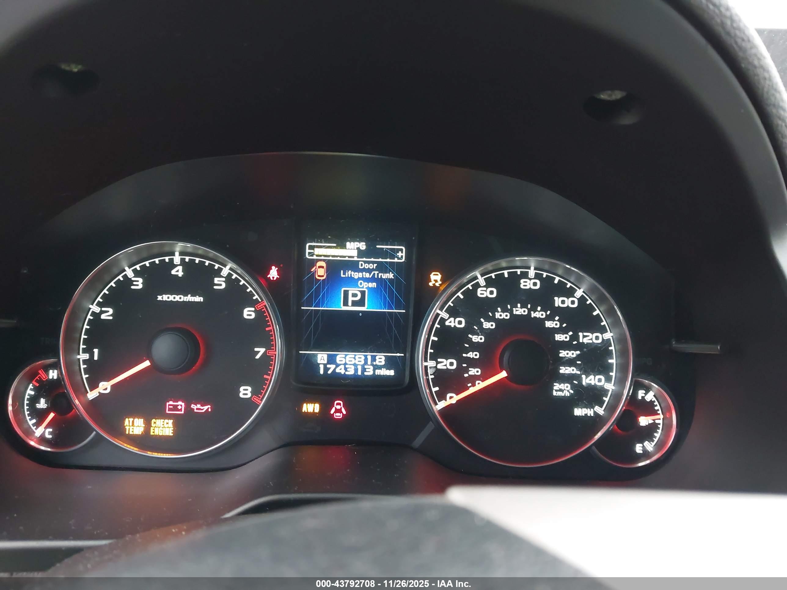 SUBARU OUTBACK image 7