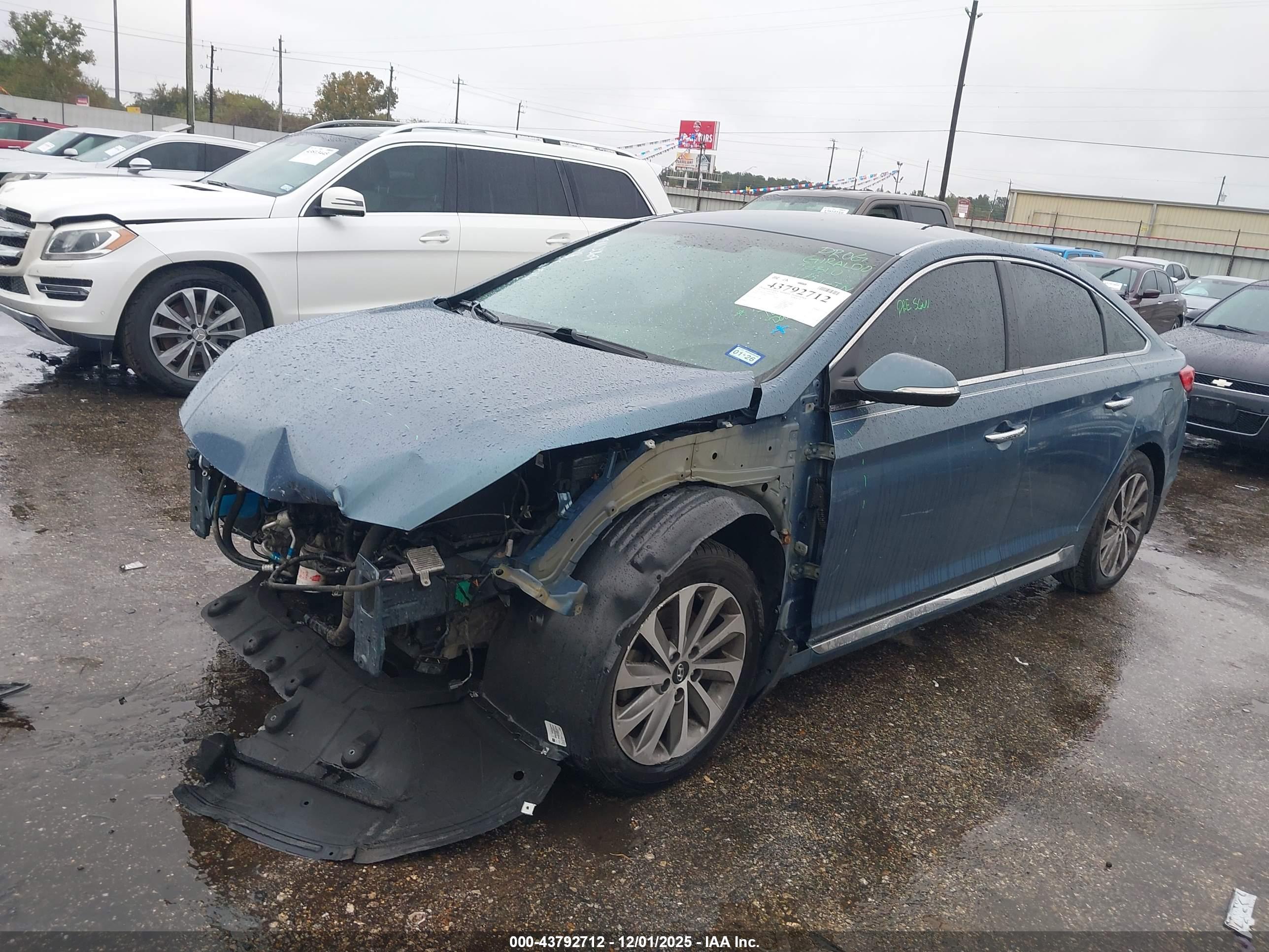 HYUNDAI SONATA image 6