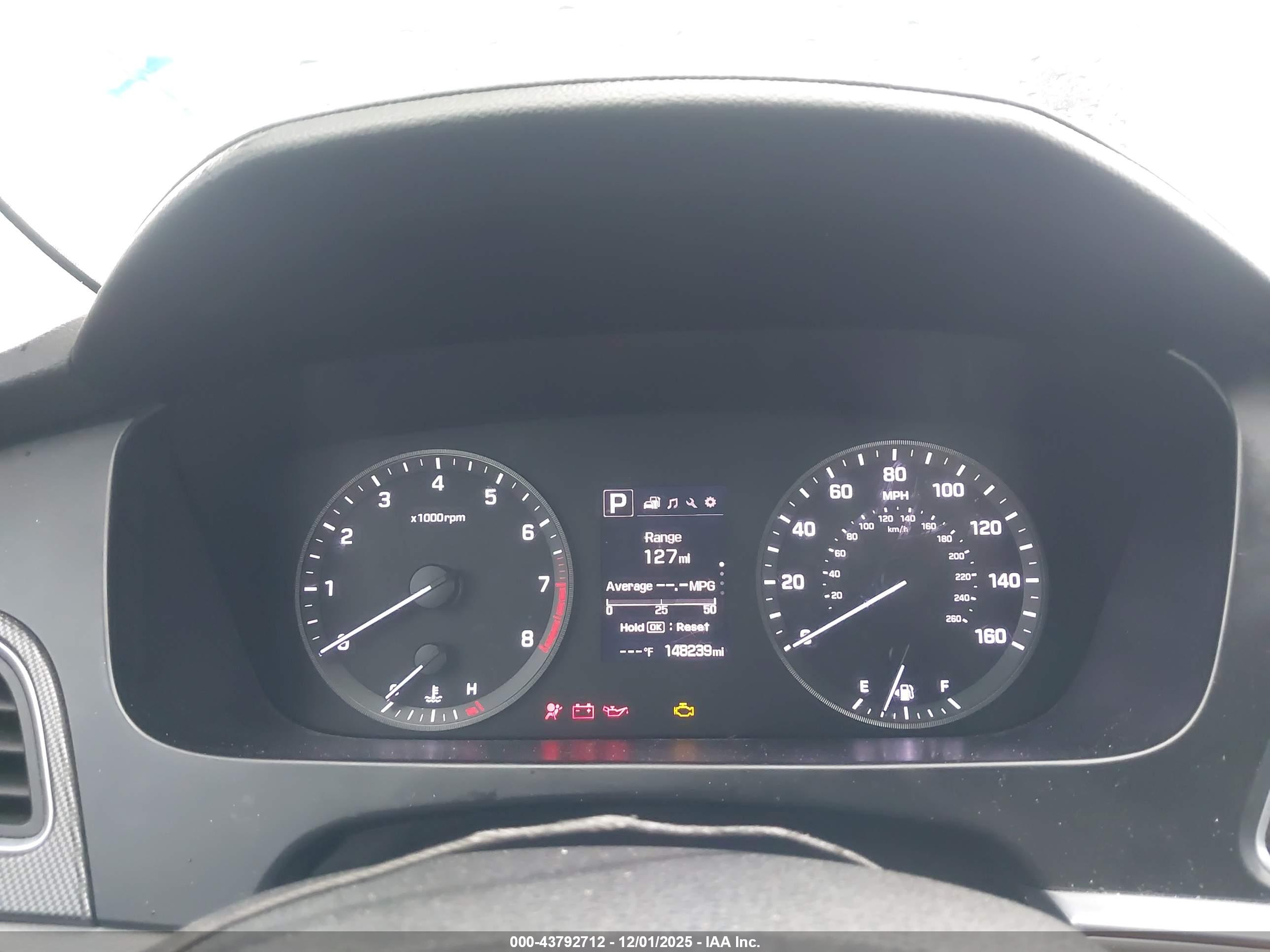 HYUNDAI SONATA image 7