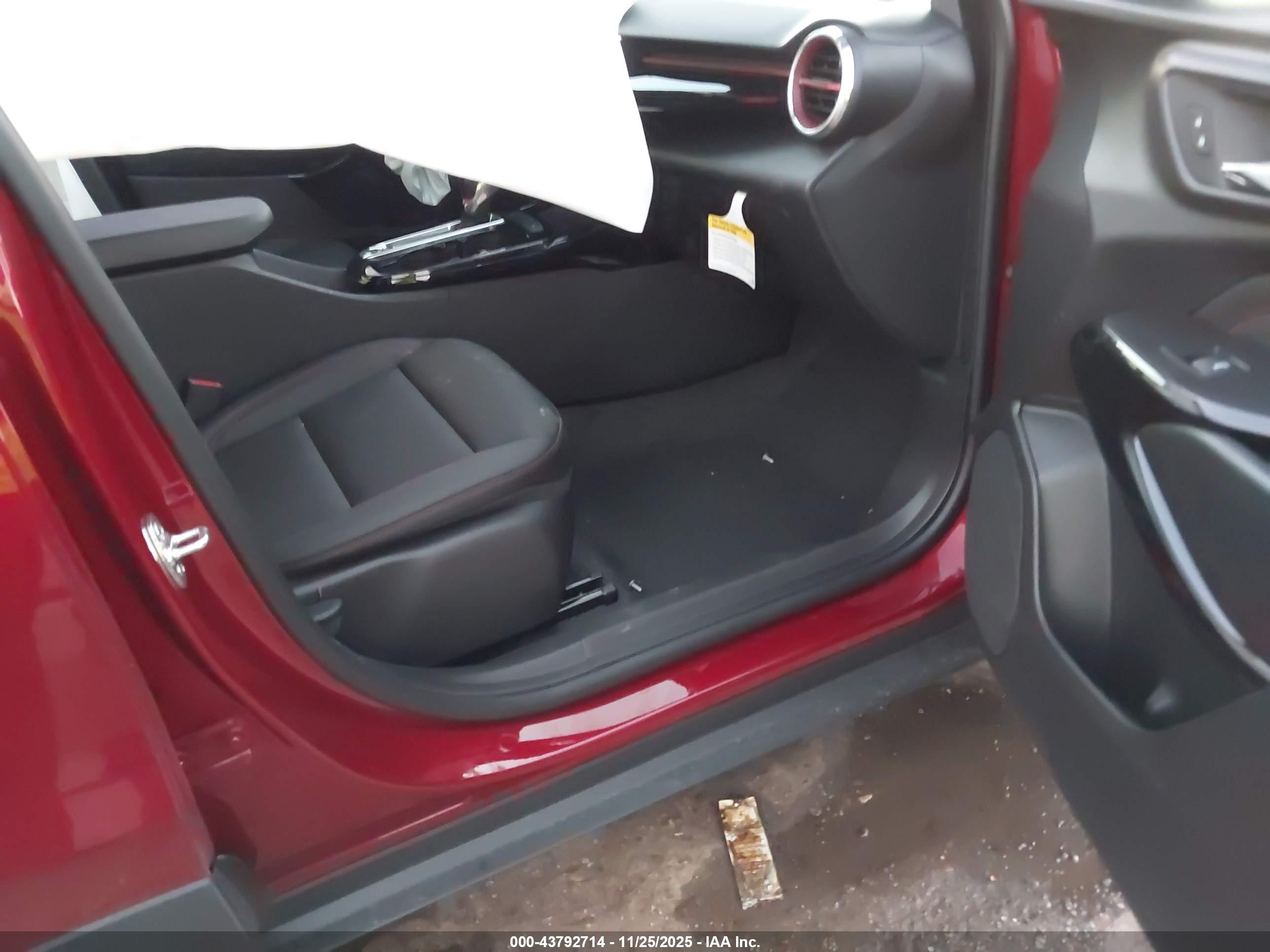 CHEVROLET TRAX image 5
