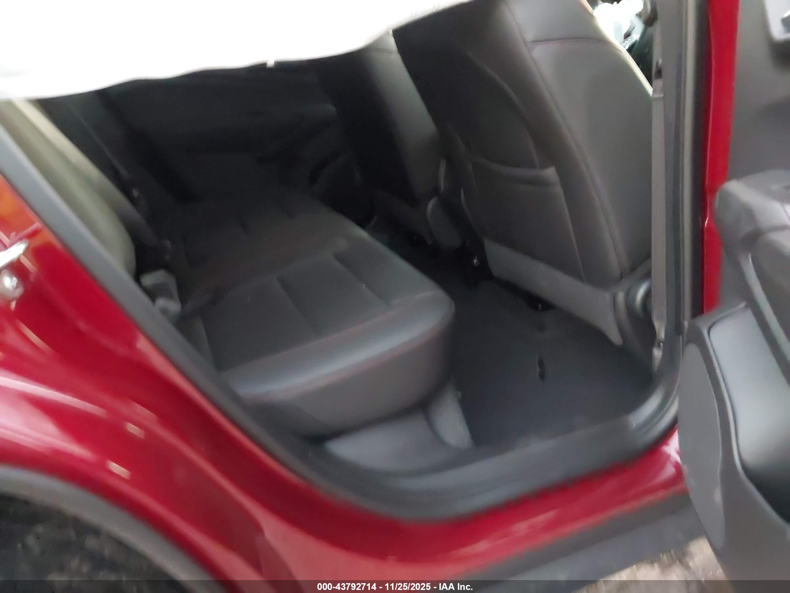 CHEVROLET TRAX image 8