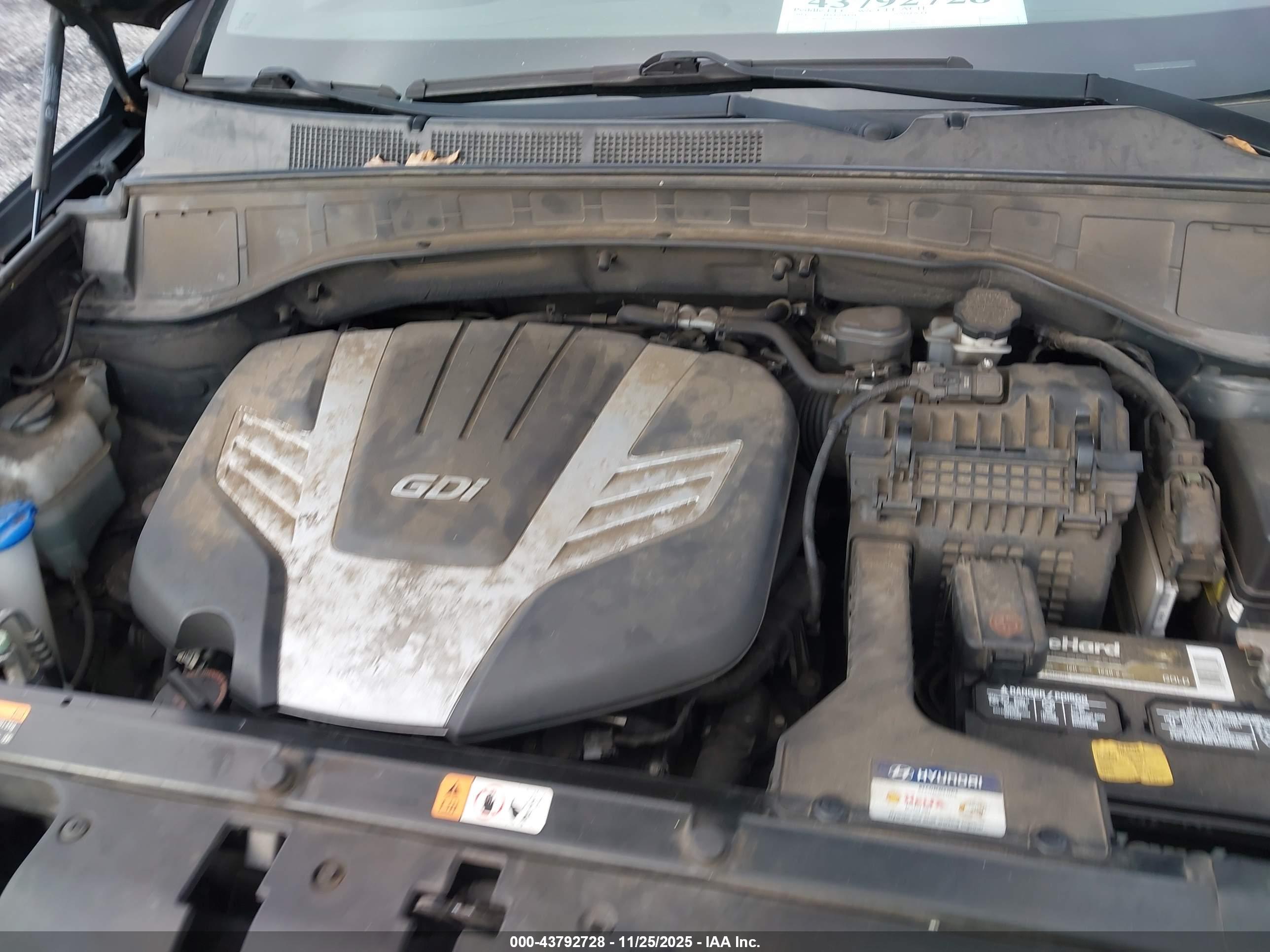 HYUNDAI SANTA image 6