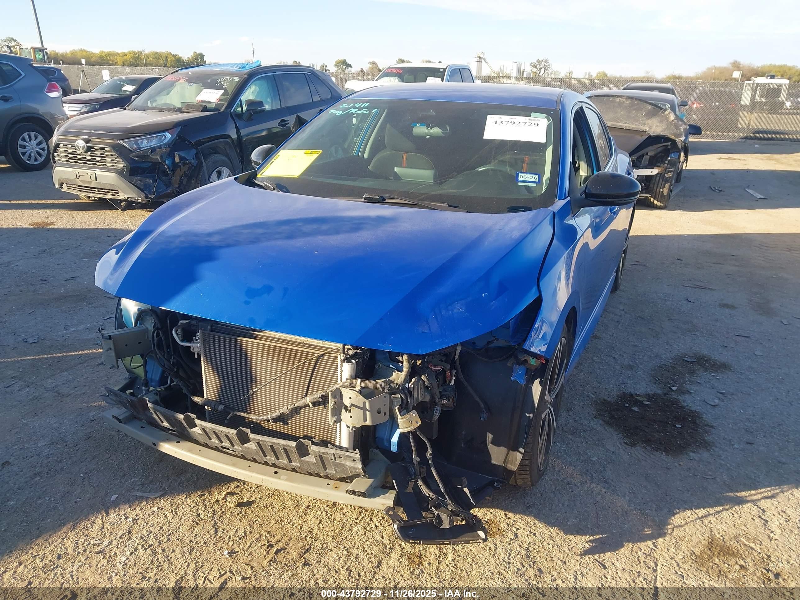NISSAN SENTRA image 2