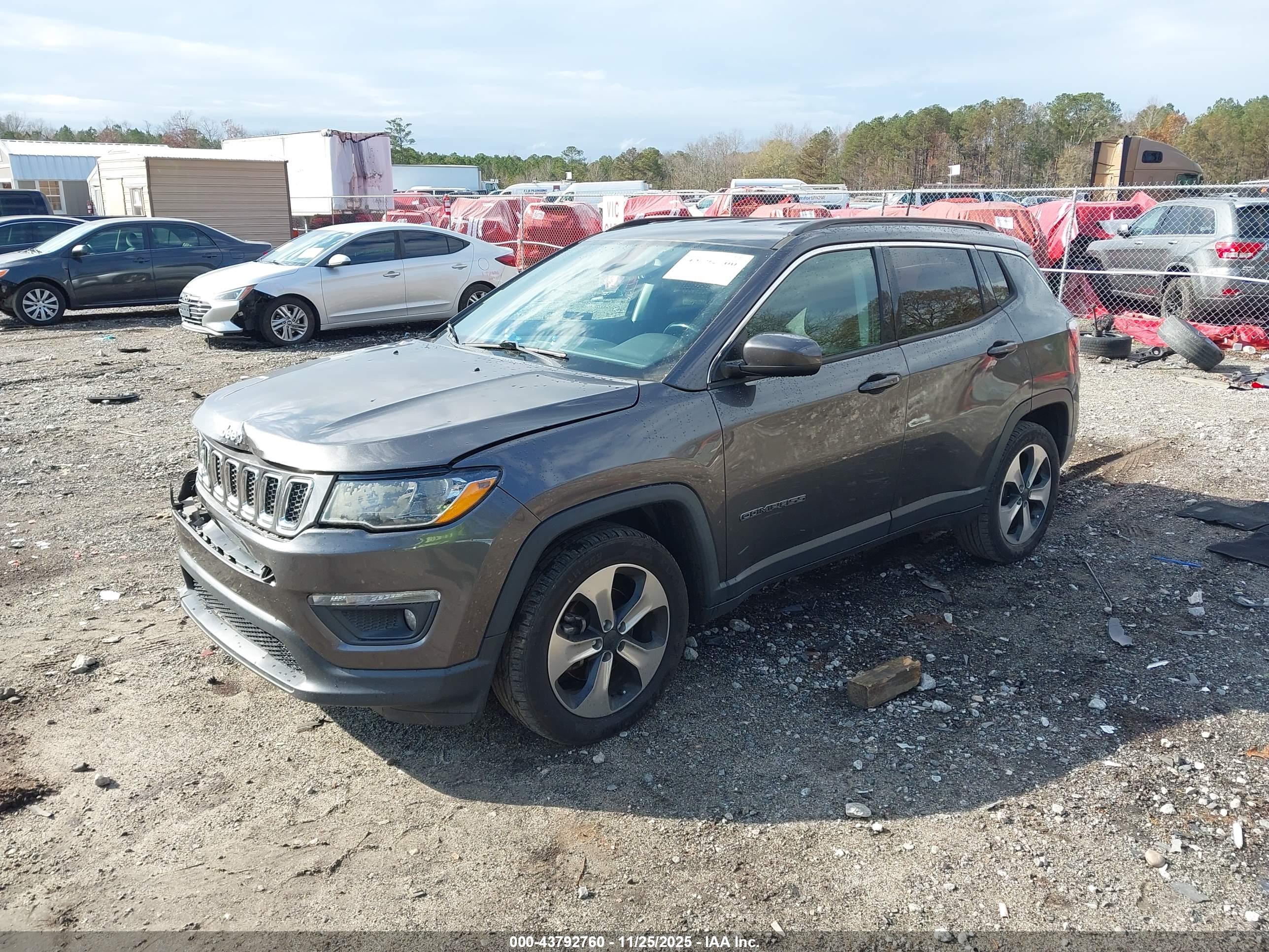 JEEP COMPASS image 2