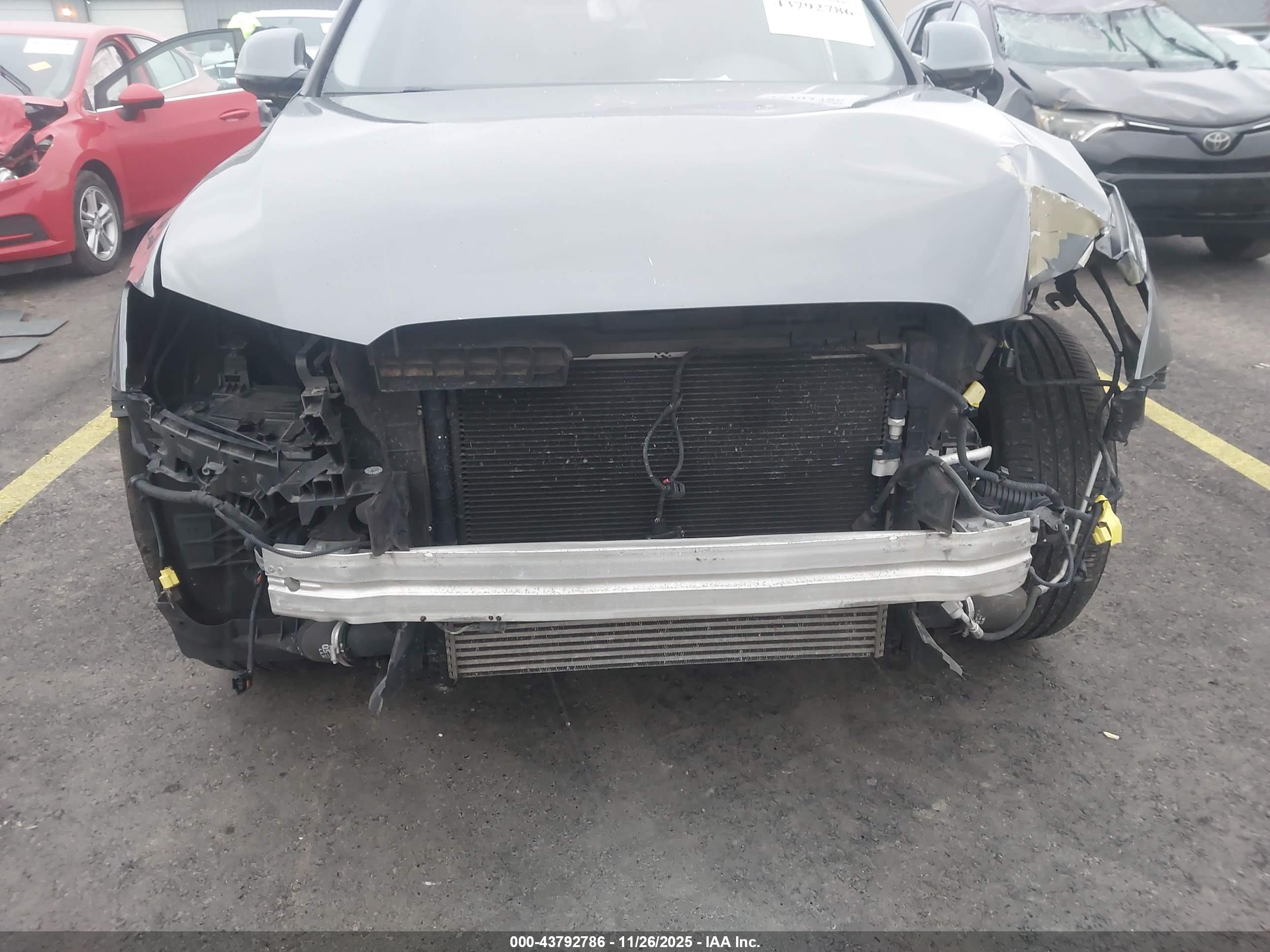 AUDI Q5 image 6