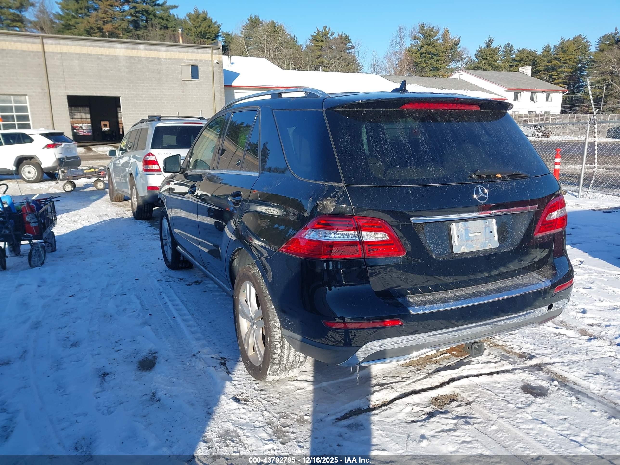 MERCEDES-BENZ ML image 3