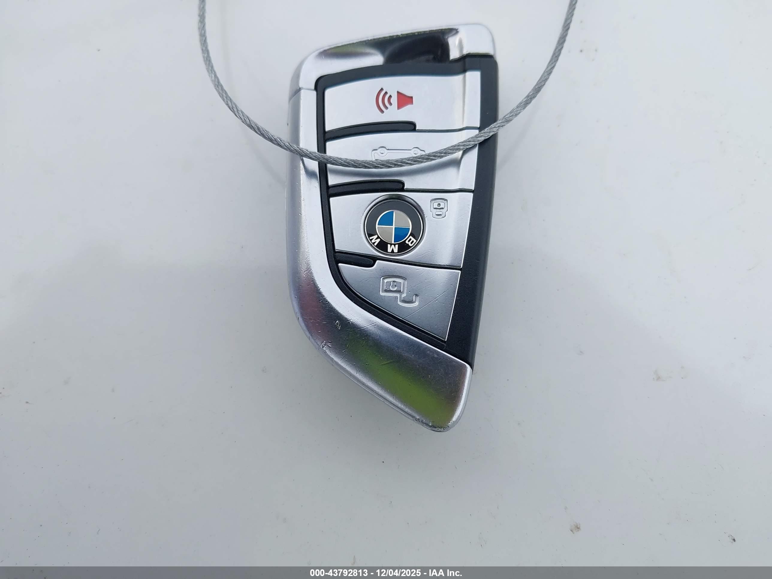 BMW M8 image 11