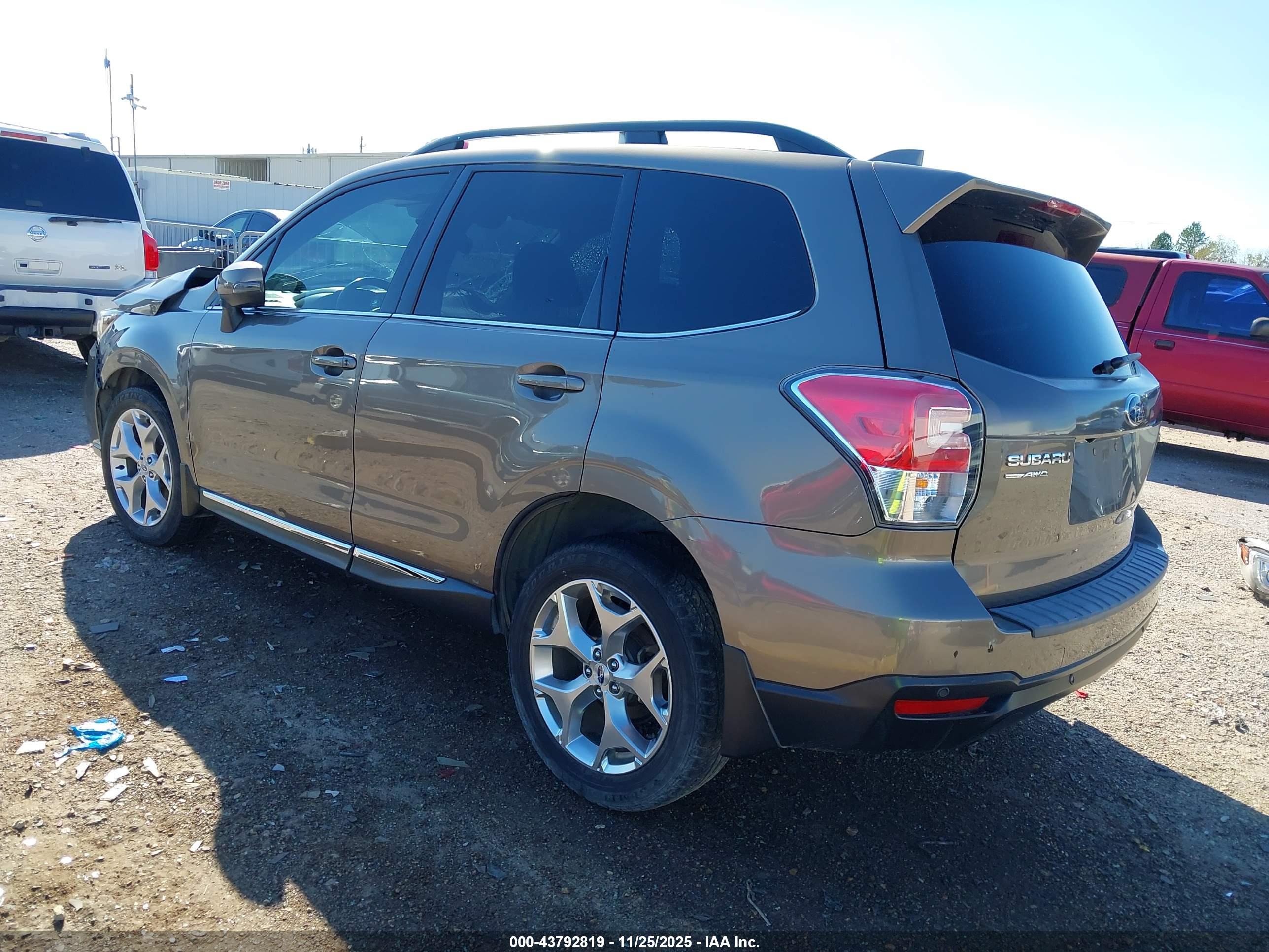 SUBARU FORESTER image 3