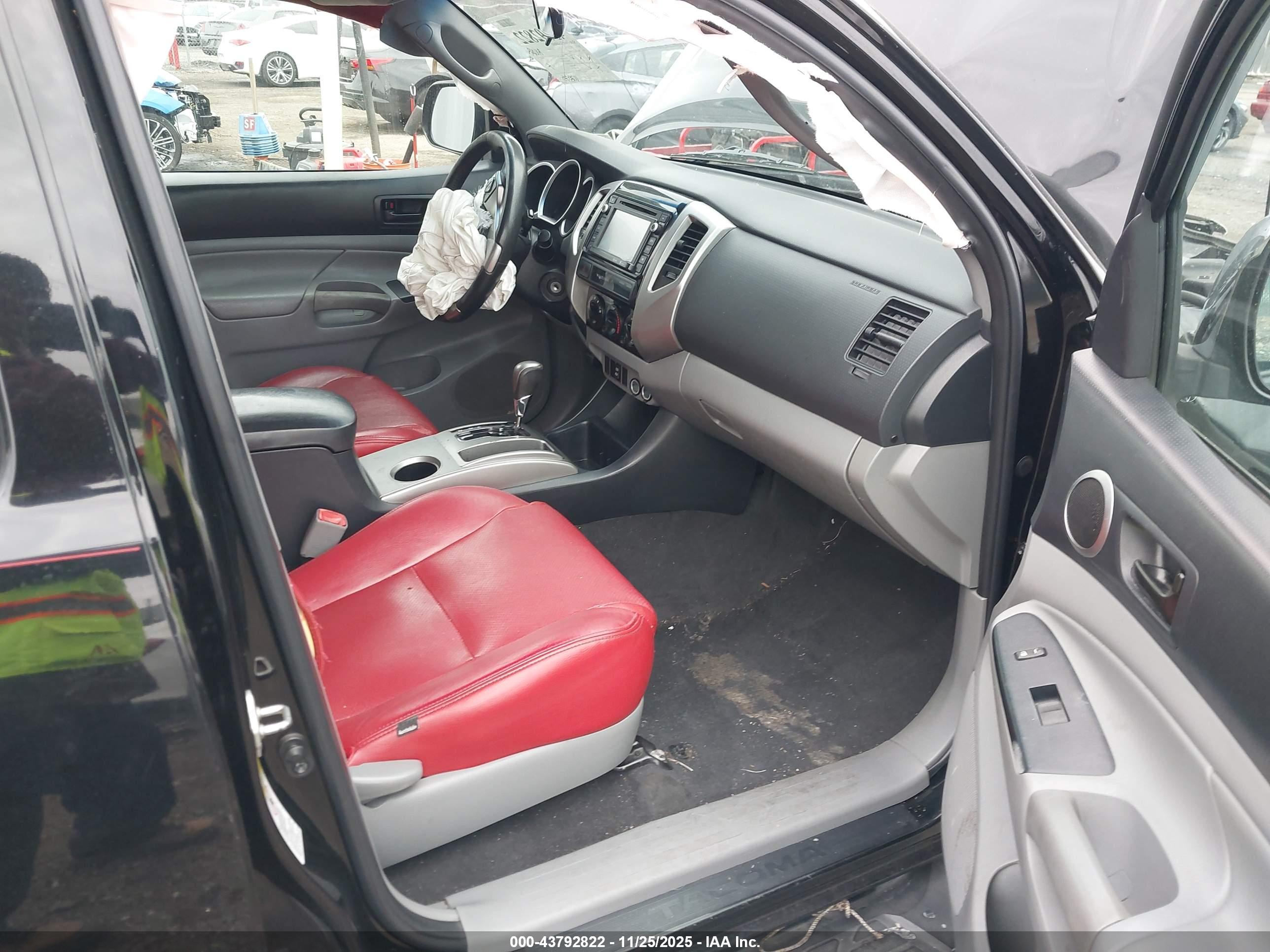 TOYOTA TACOMA image 5