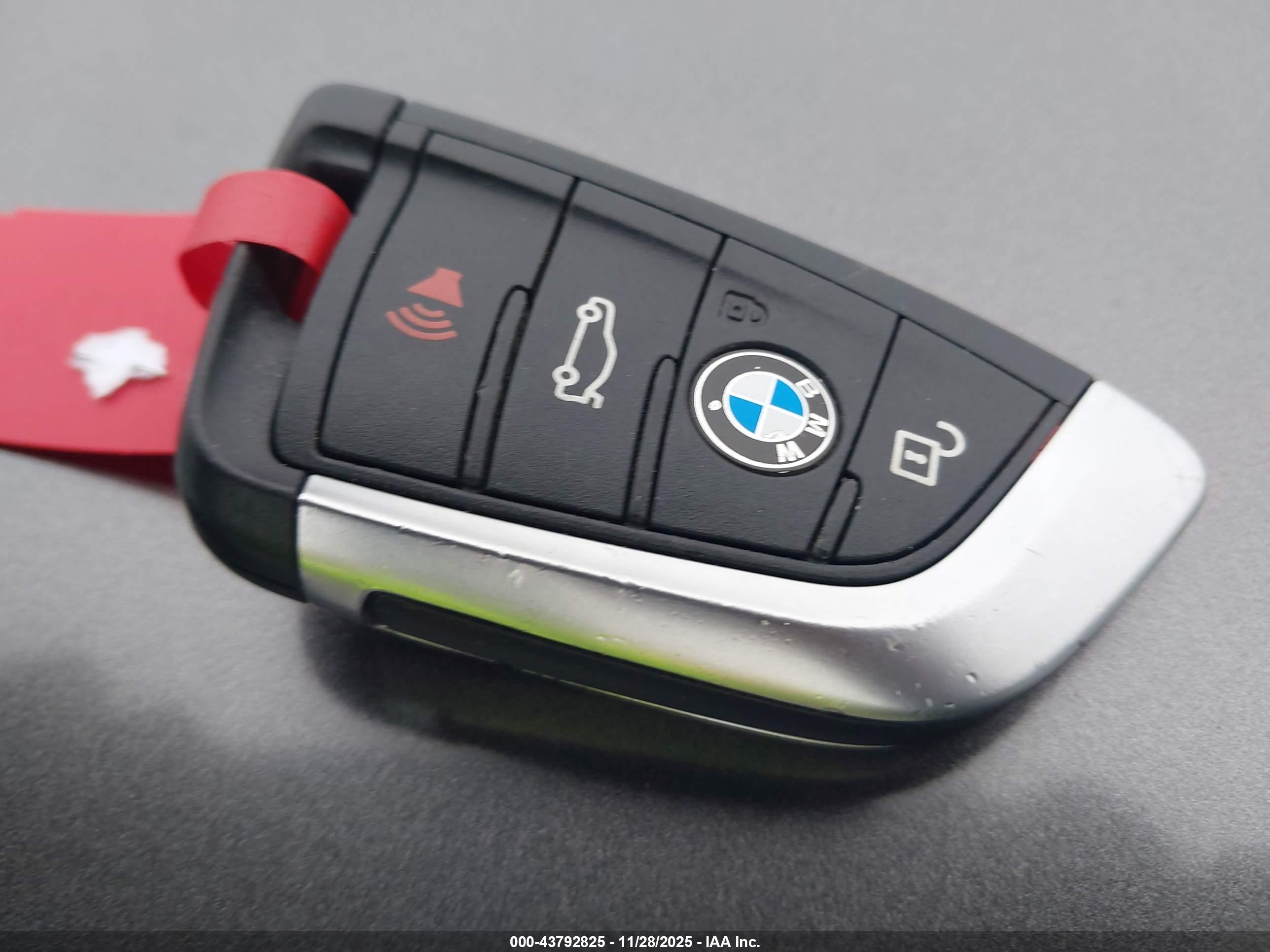 BMW X1 image 11