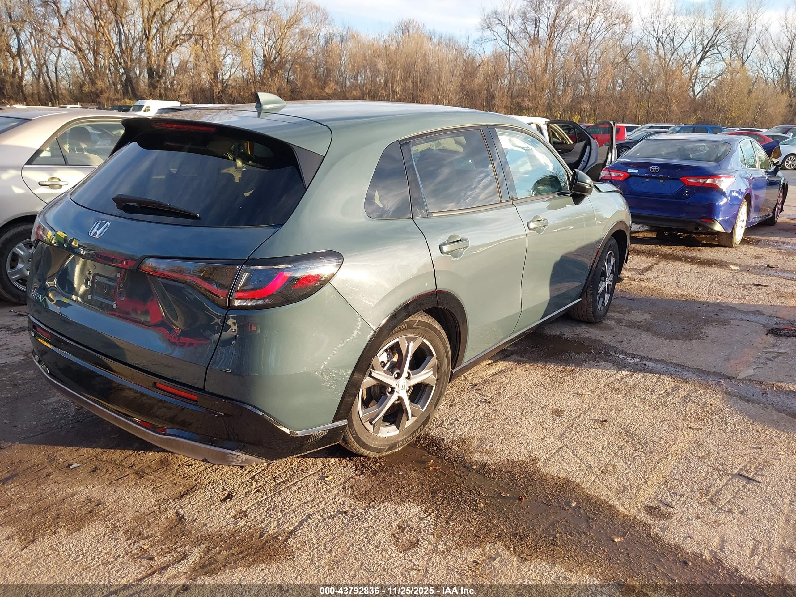 HONDA HR-V image 4