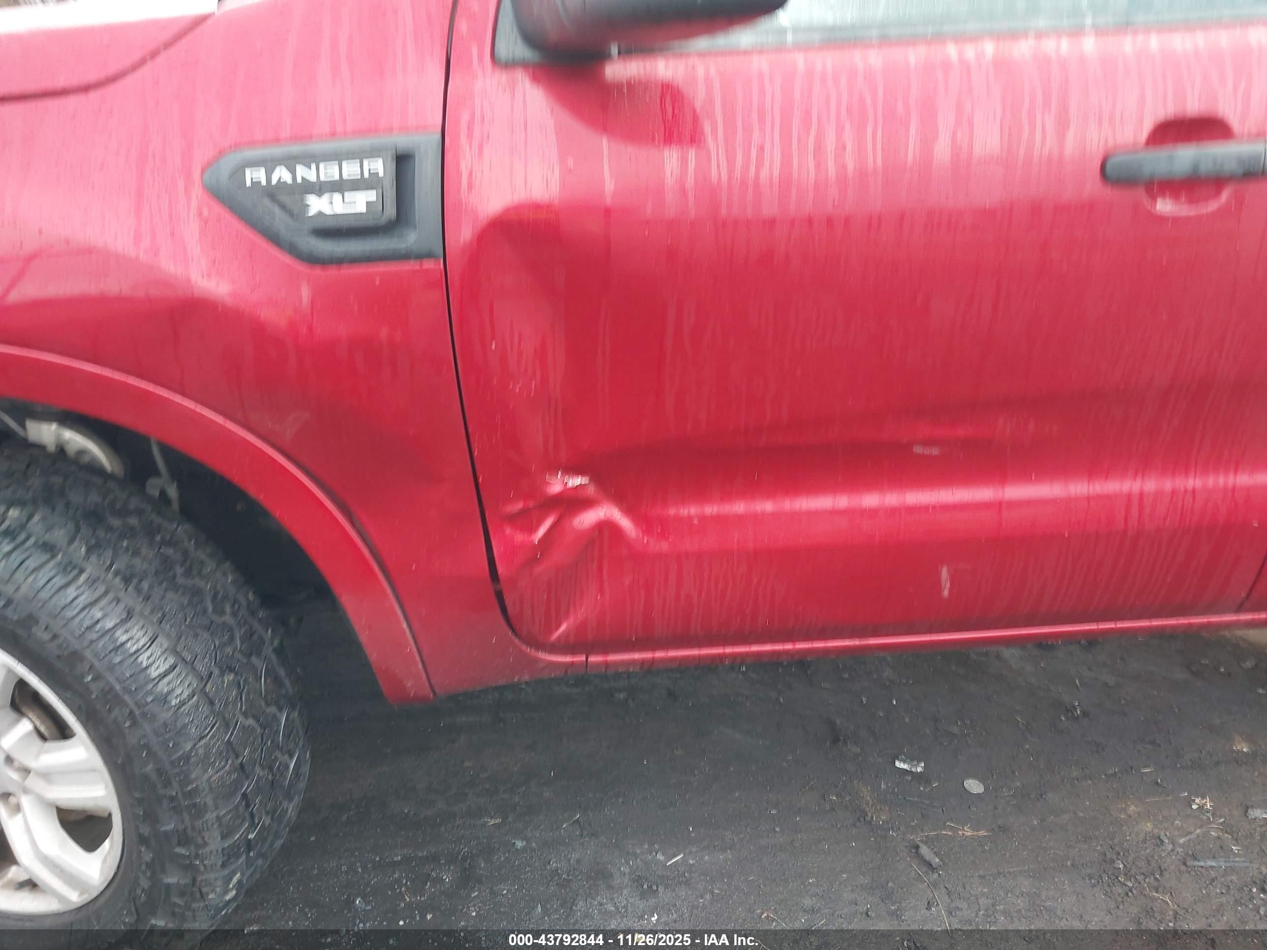 FORD RANGER image 6