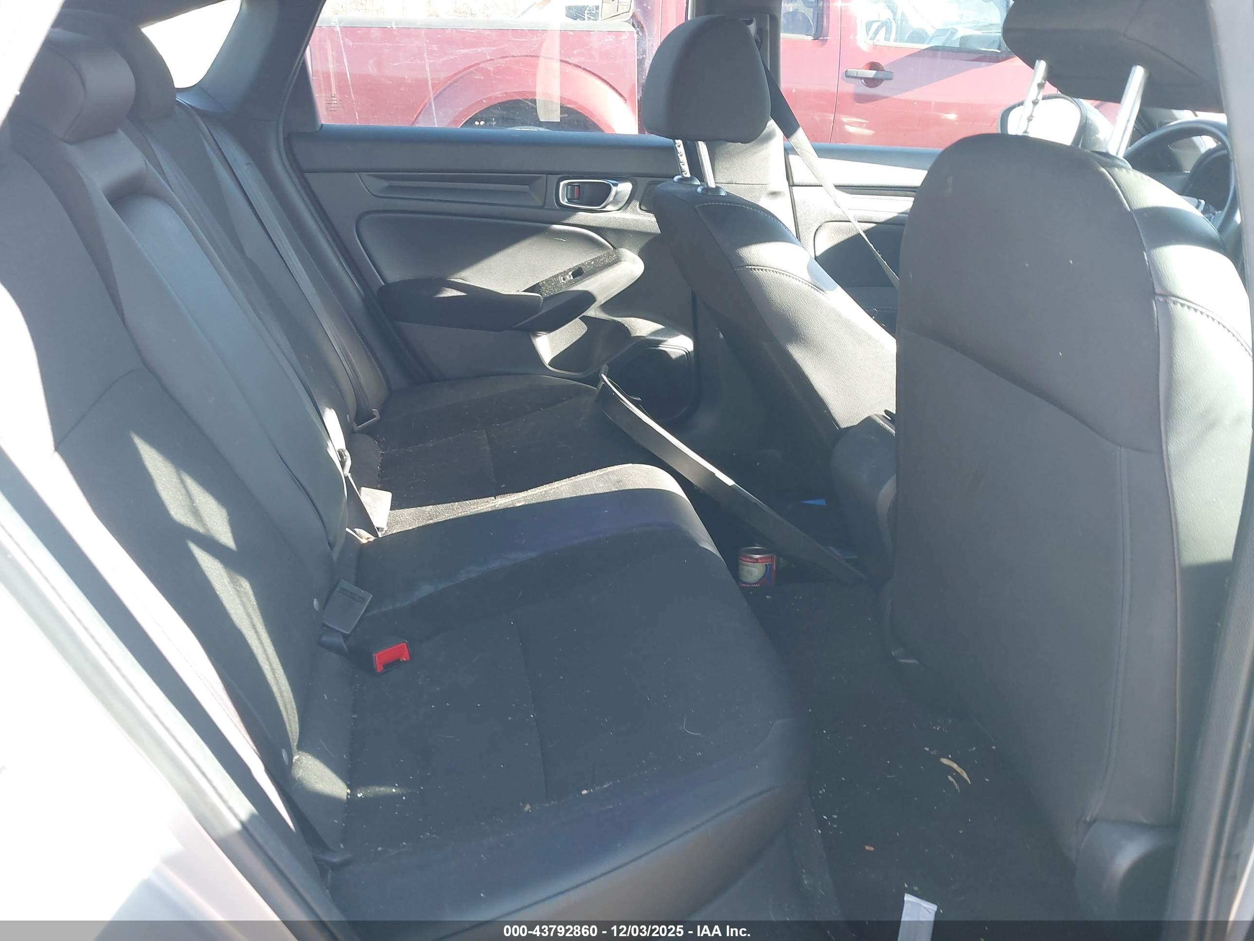 HONDA CIVIC image 8