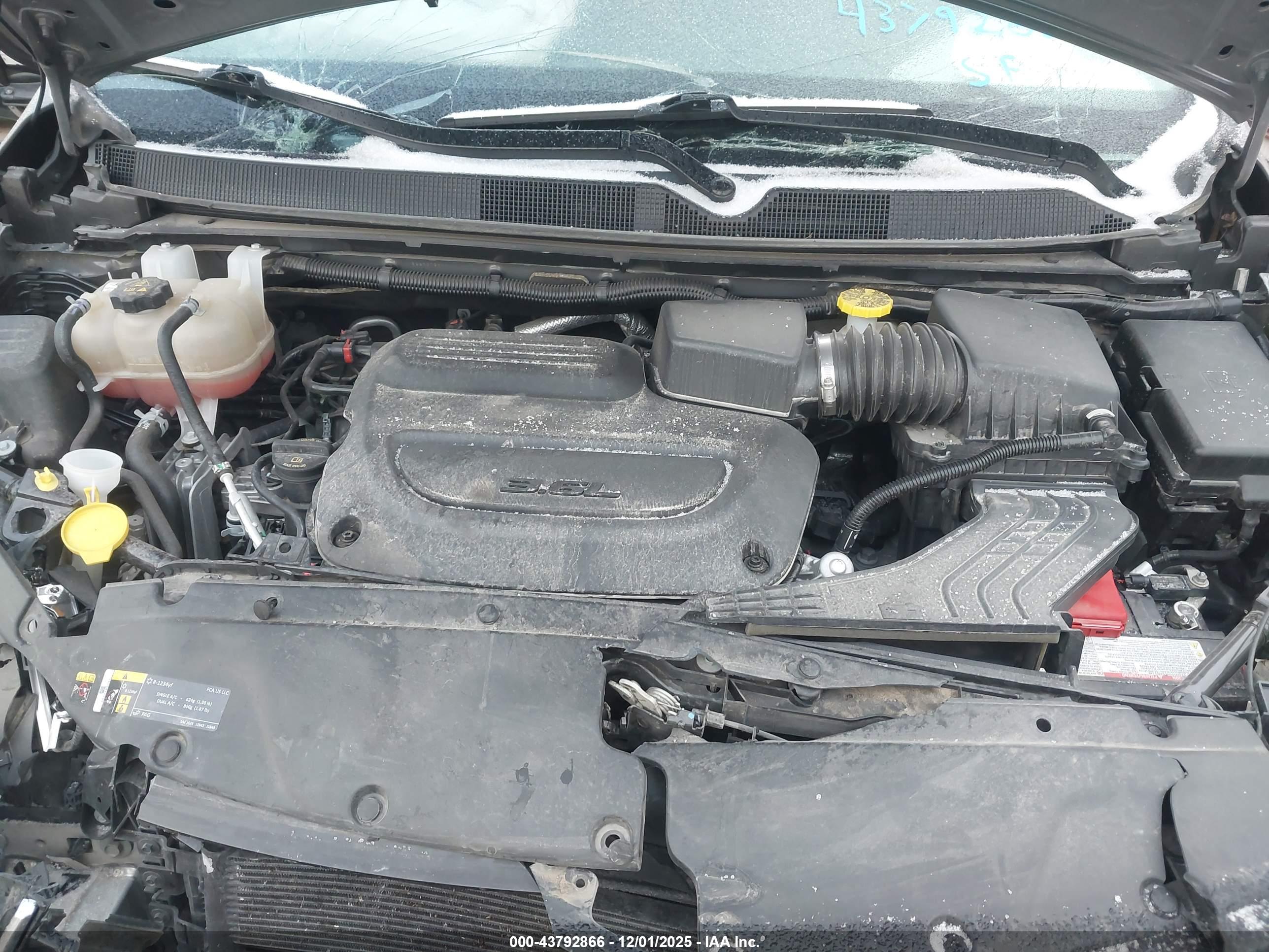 CHRYSLER PACIFICA image 10
