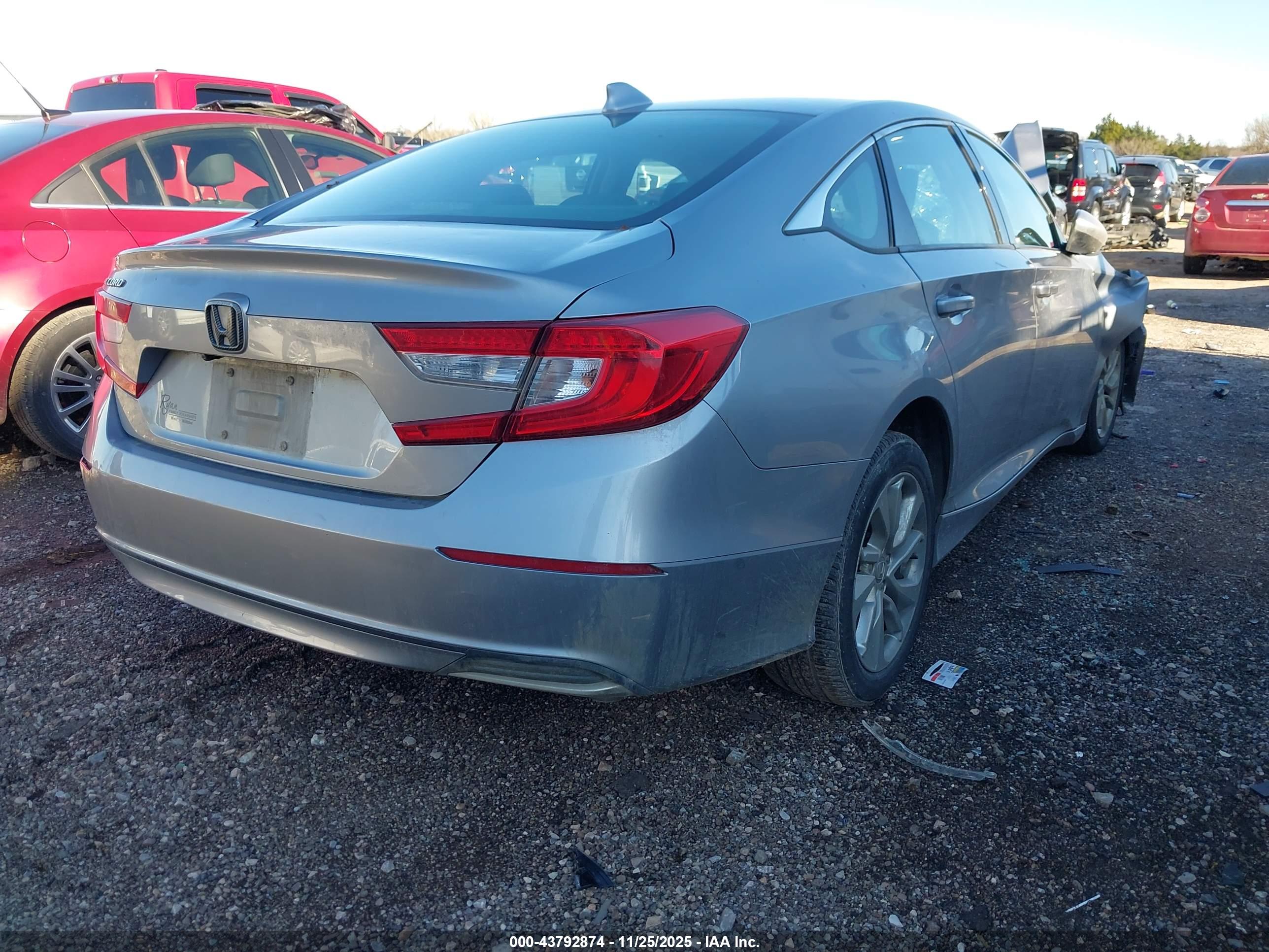 HONDA ACCORD image 4