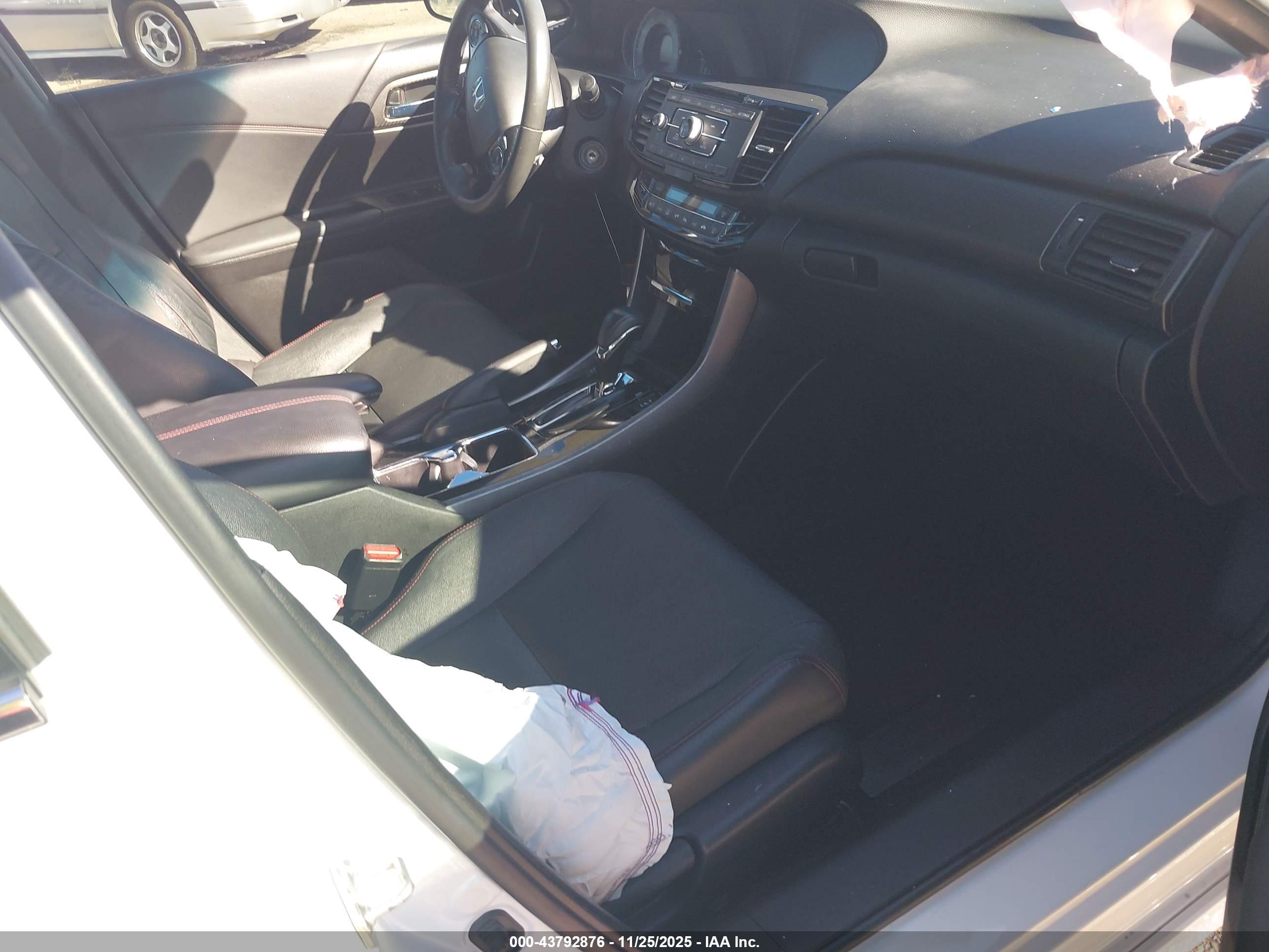 HONDA ACCORD image 5