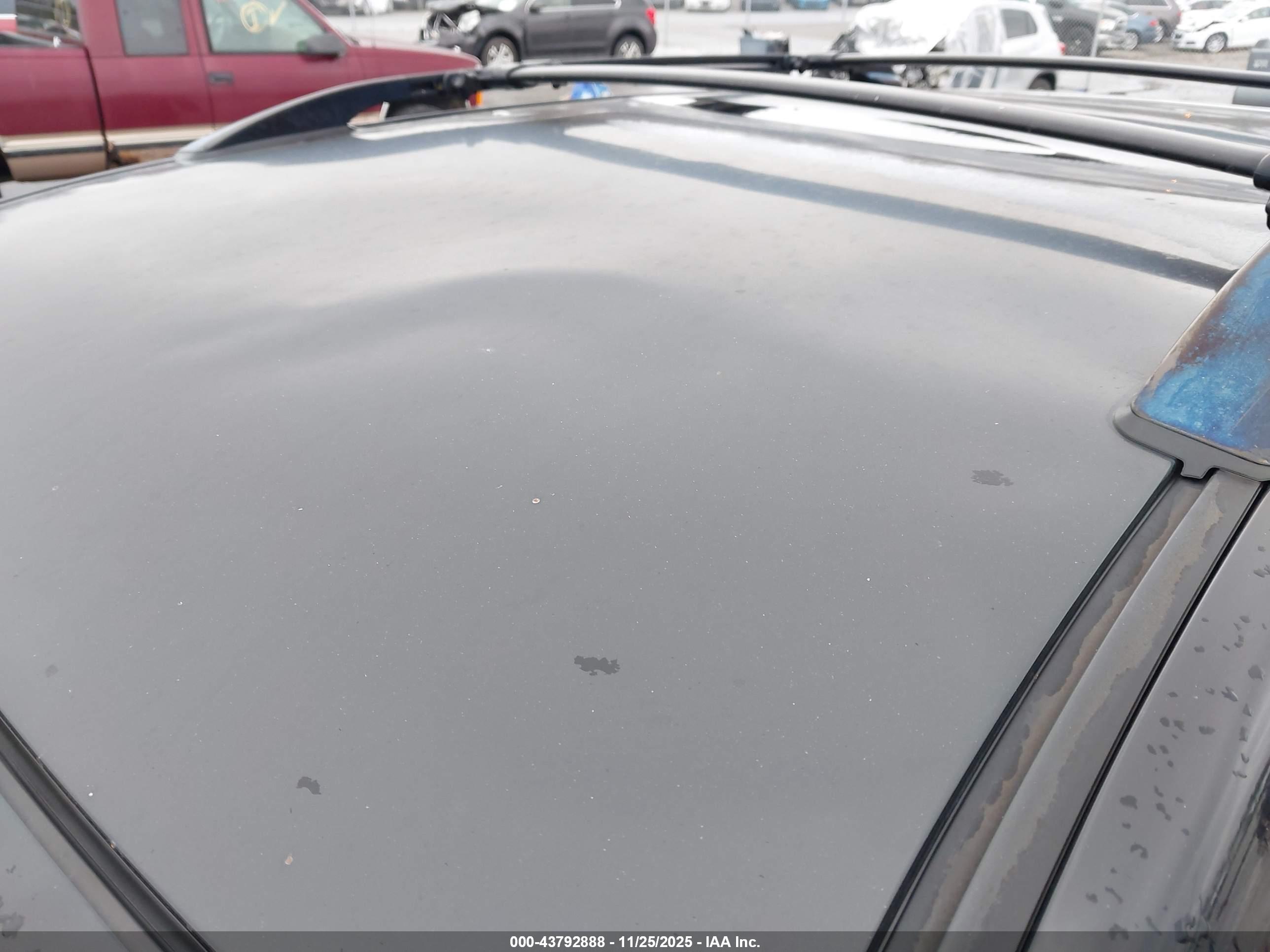 TOYOTA RAV4 image 6