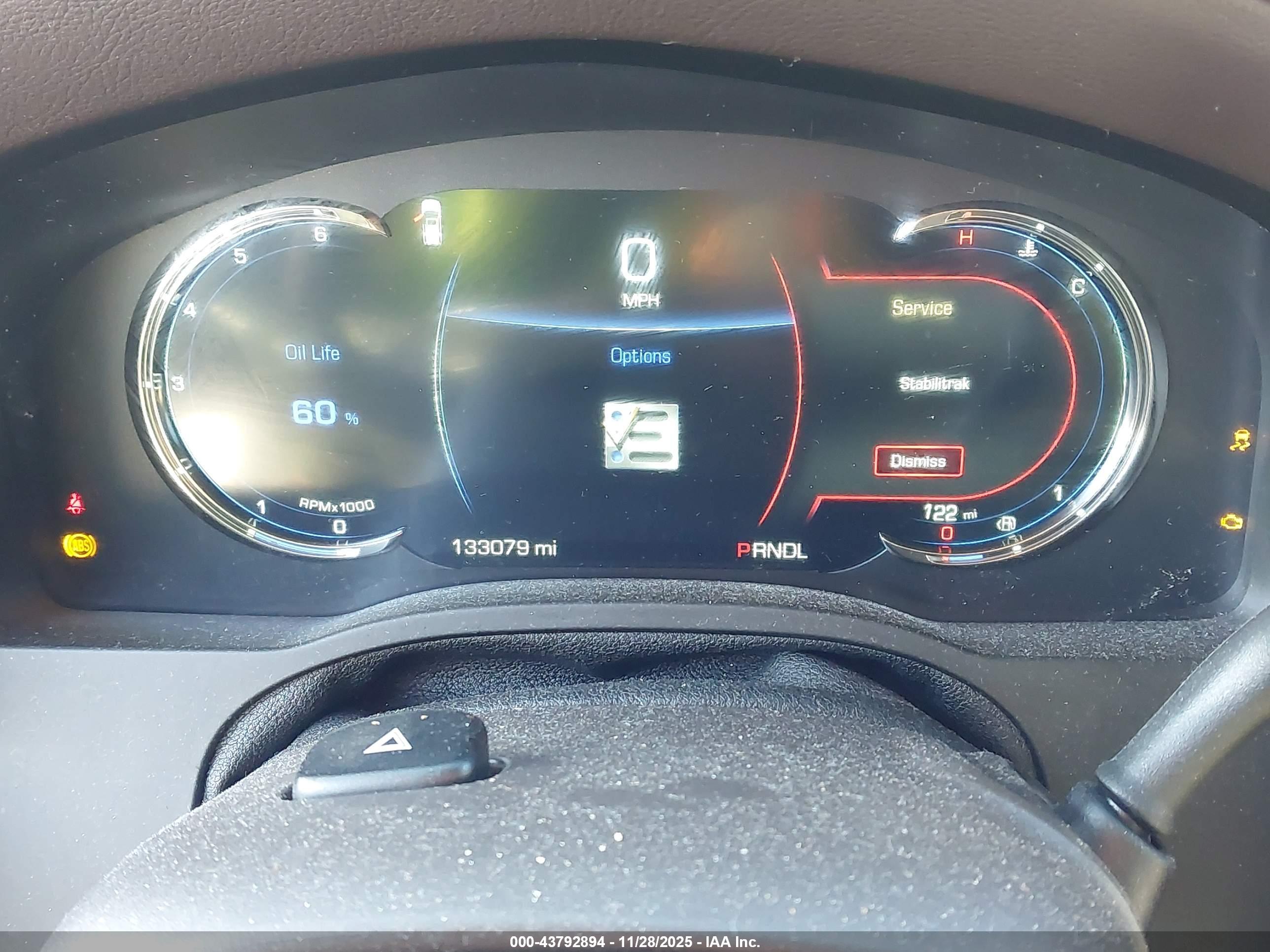 CADILLAC ESCALADE image 7
