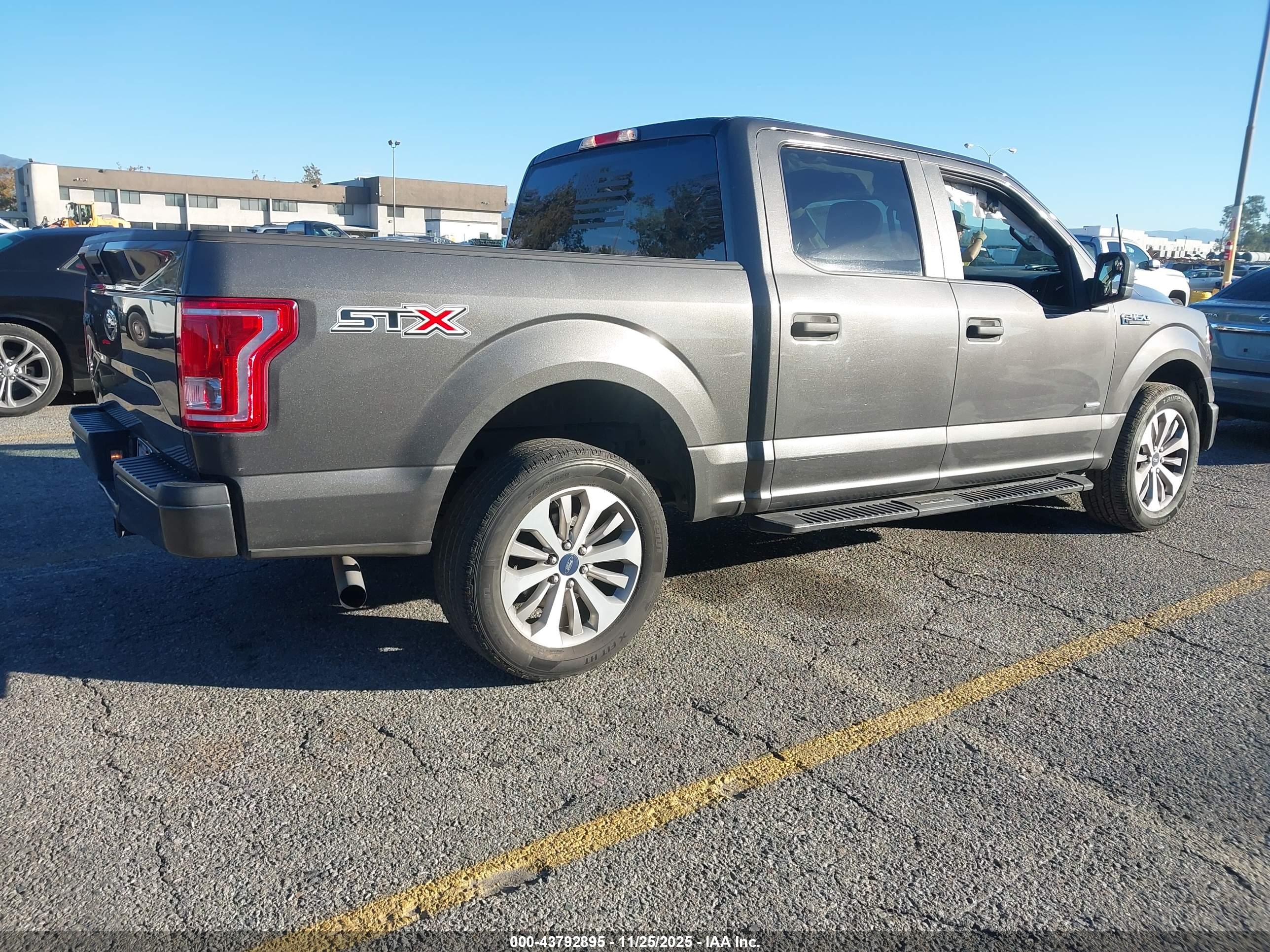 FORD F-150 image 4